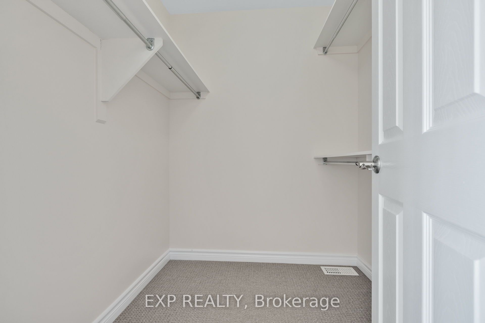 168 Garrity Crescent Property Photo 26