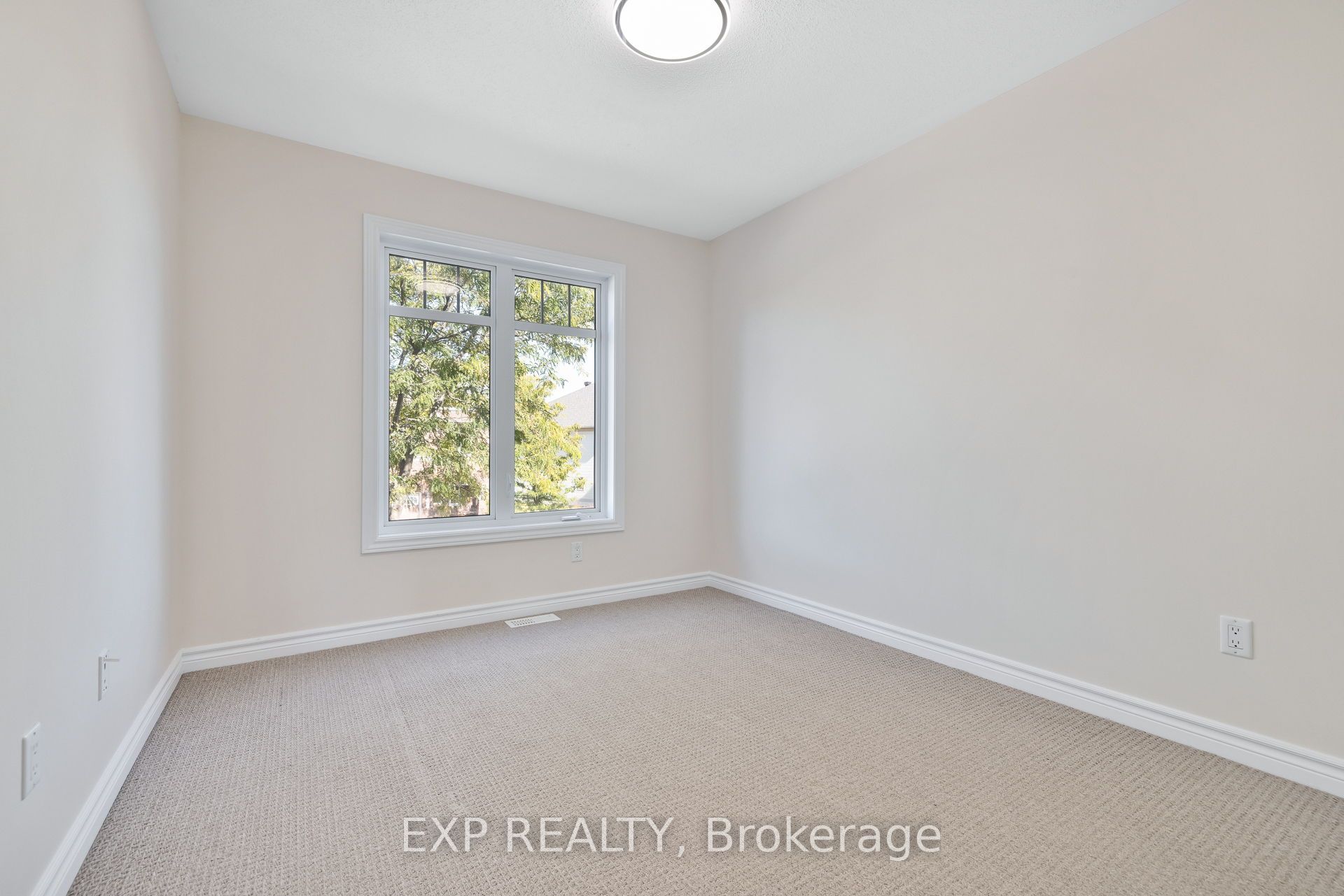 168 Garrity Crescent Property Photo 29