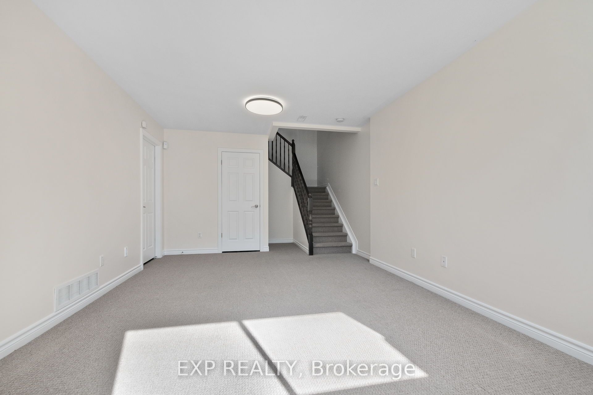 168 Garrity Crescent Property Photo 39
