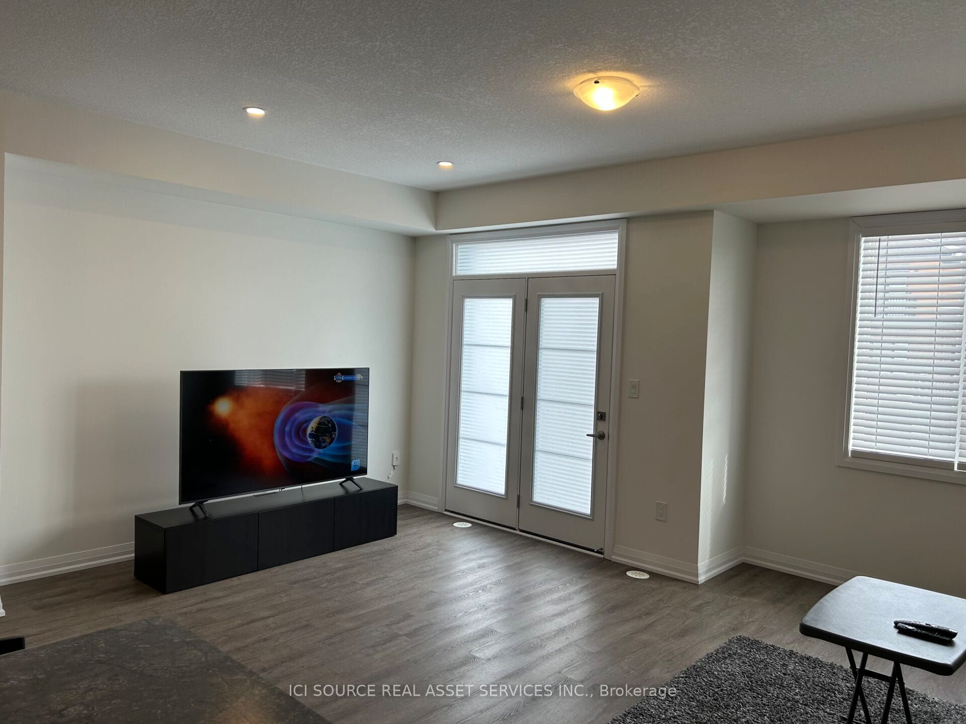 8 Kensington Road Property Photo 11