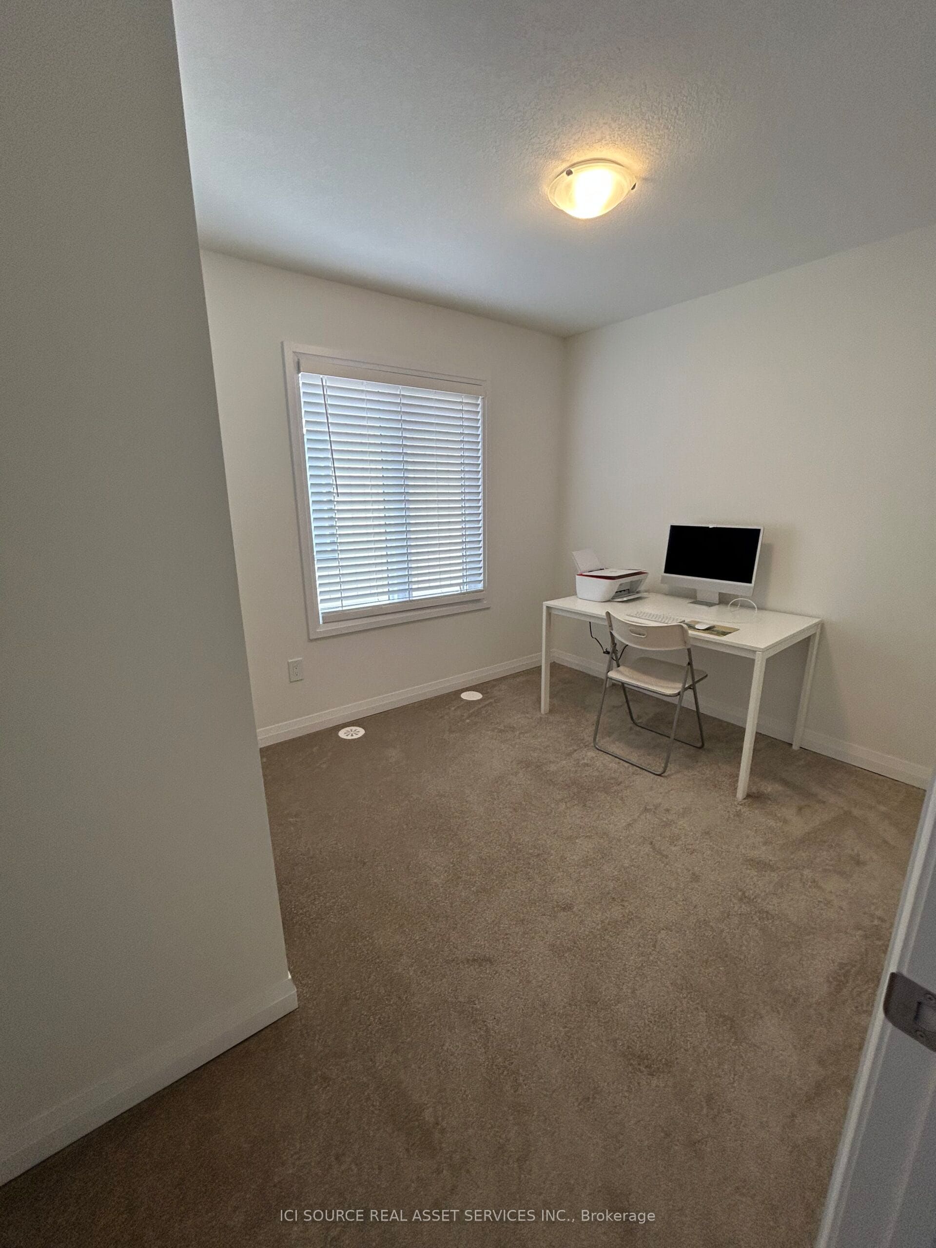 8 Kensington Road Property Photo 21