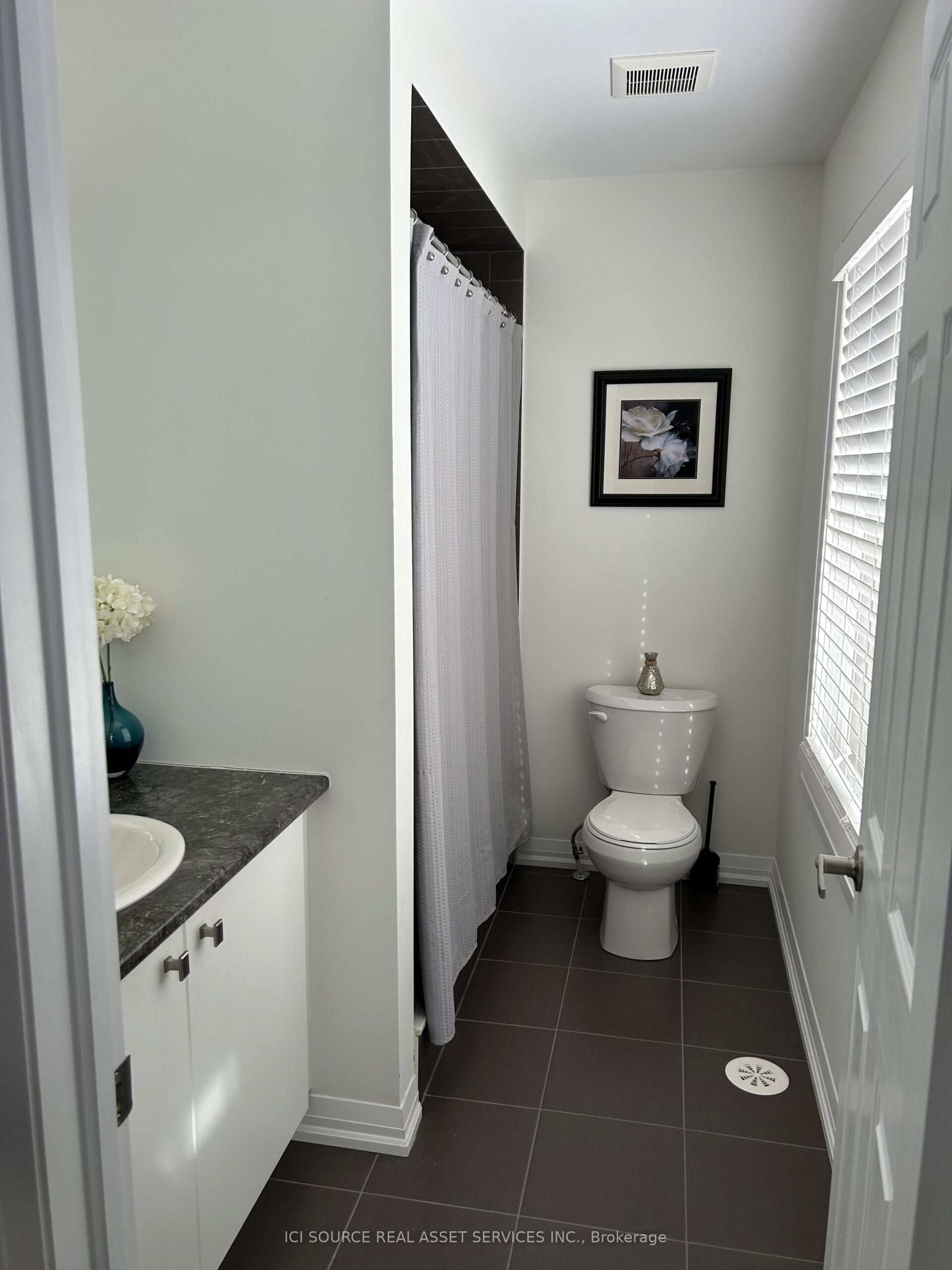 8 Kensington Road Property Photo 26