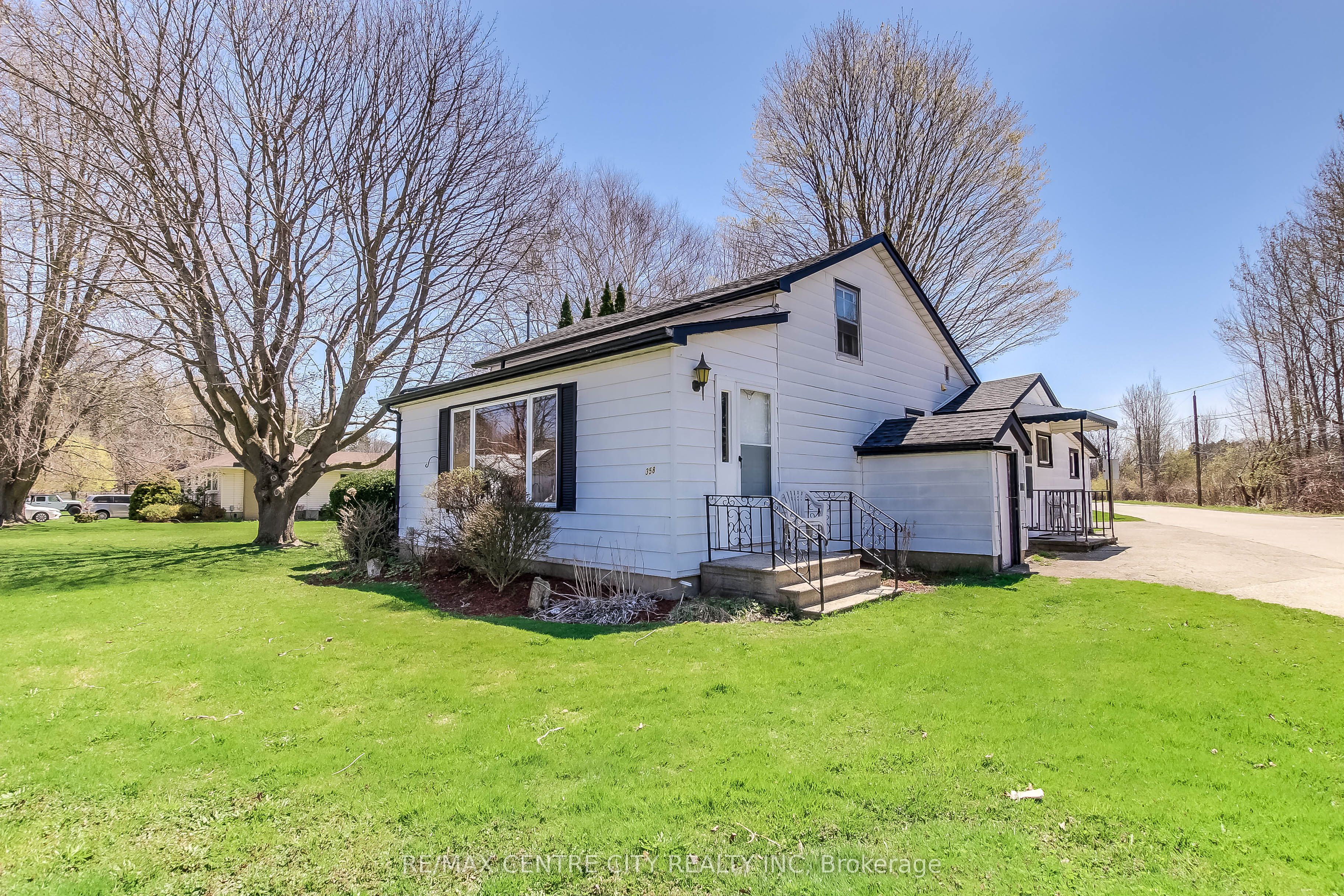 358 Warren Street Property Photo 1
