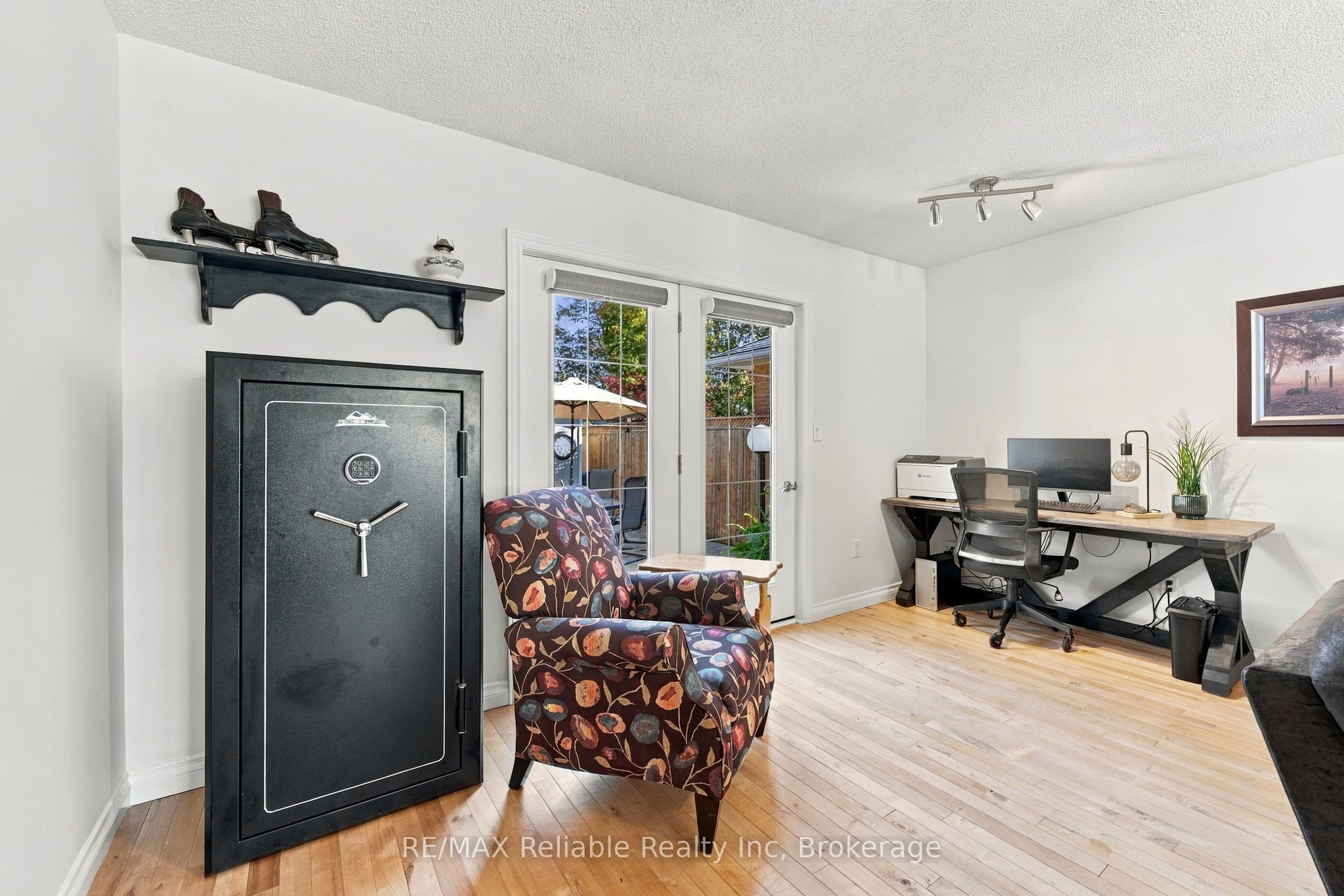 181 Maple Street Property Photo 18