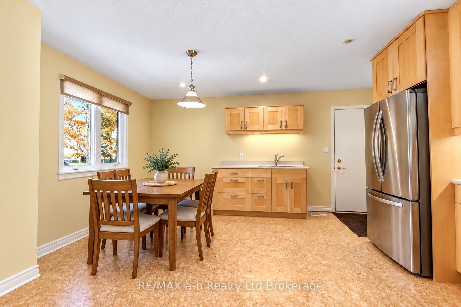 36067 Third Line Property Photo 14