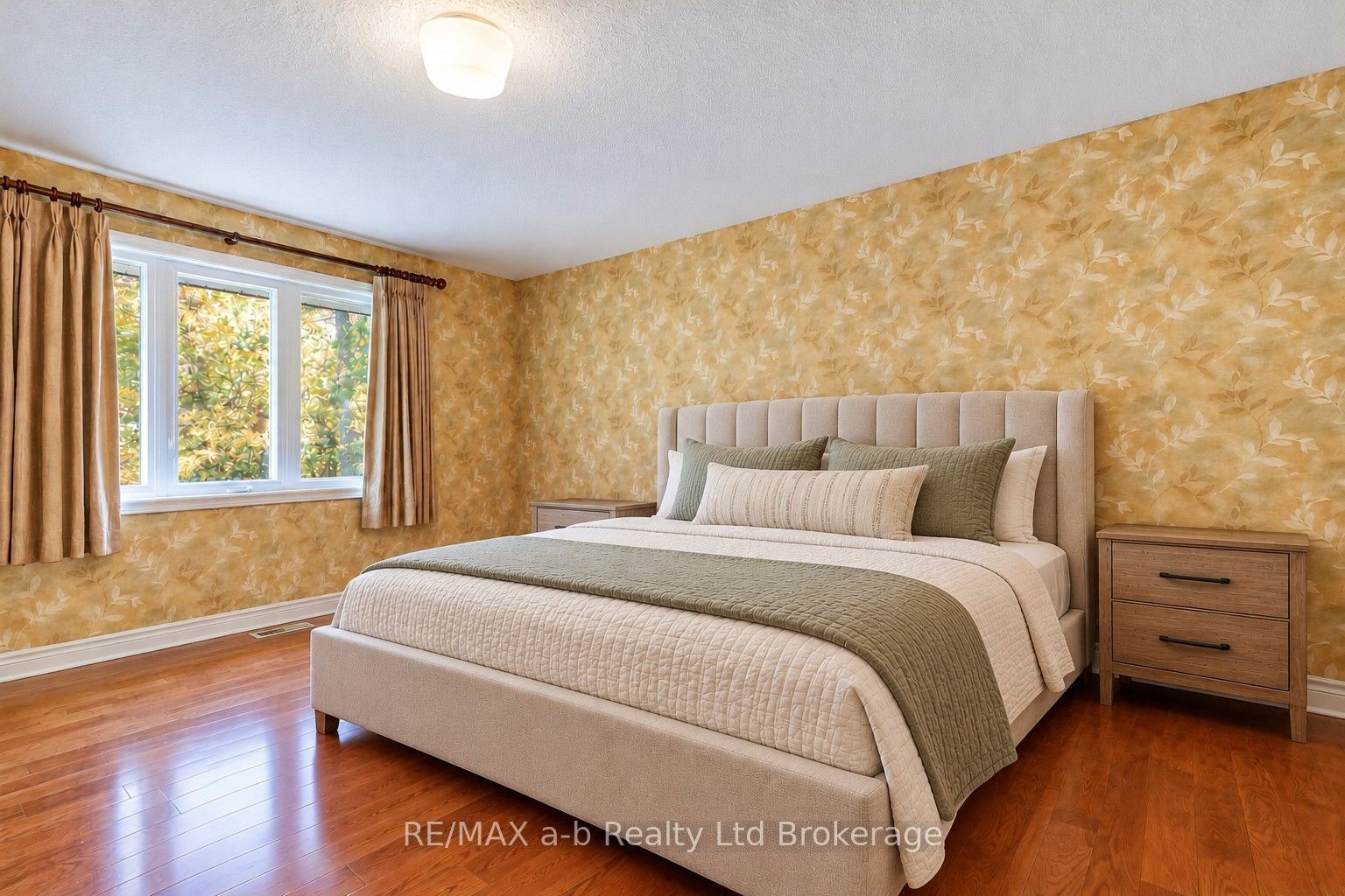 36067 Third Line Property Photo 24