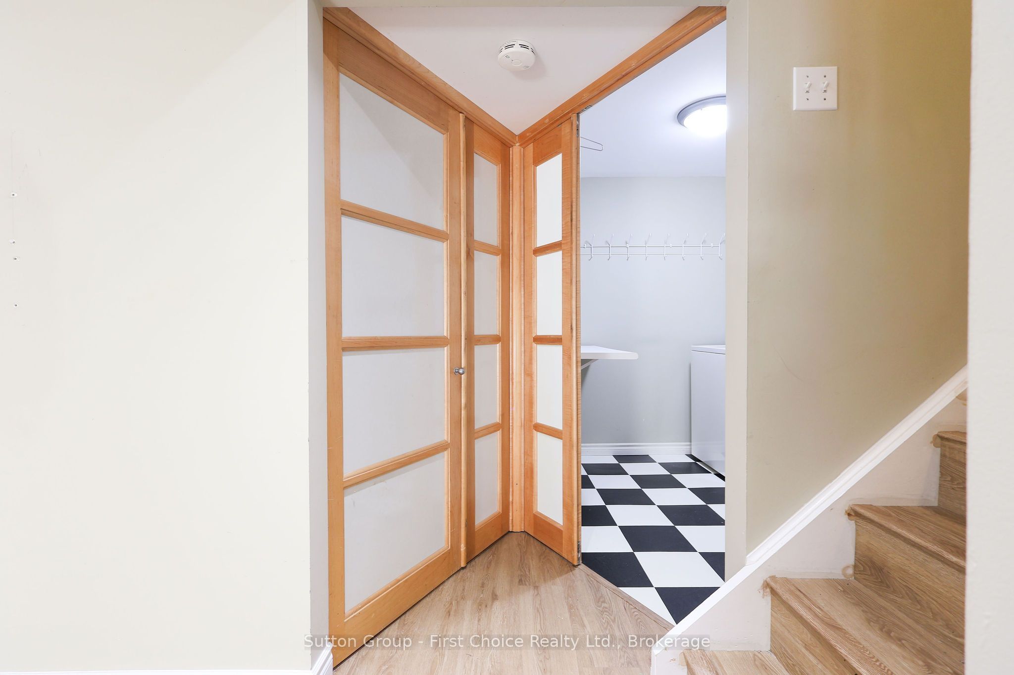 267 Norman Street Property Photo 45