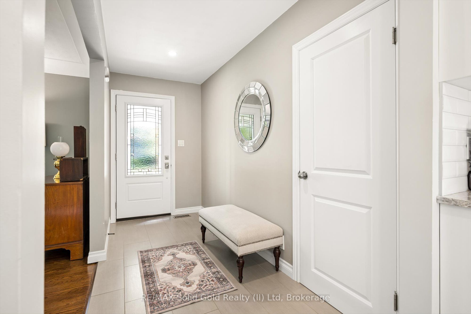 18 Evelyn Crescent Property Photo 4