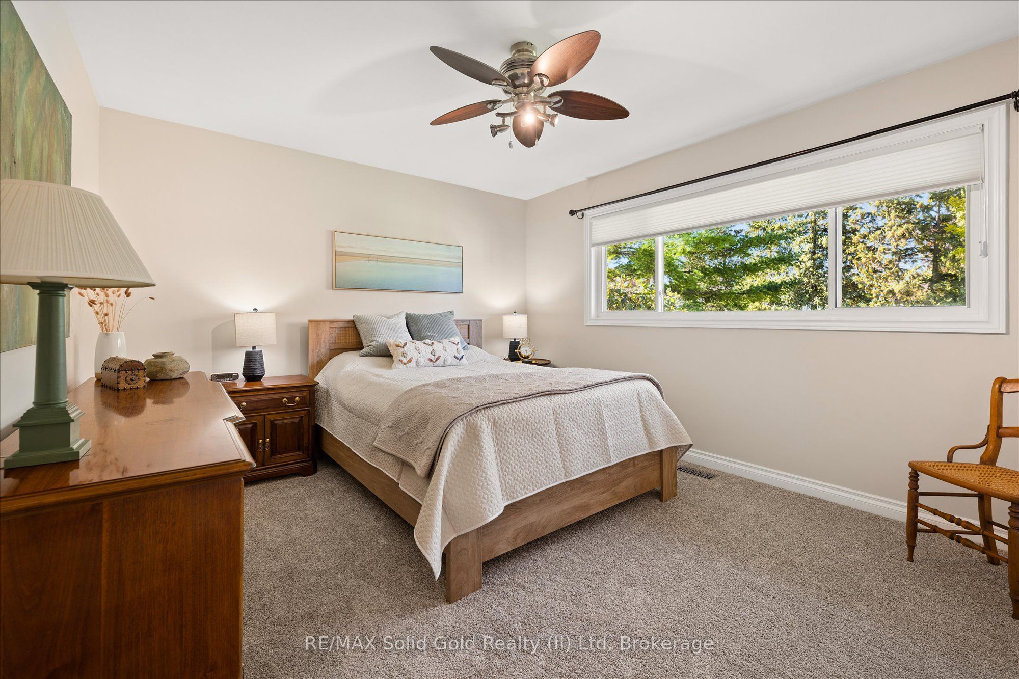 18 Evelyn Crescent Property Photo 15