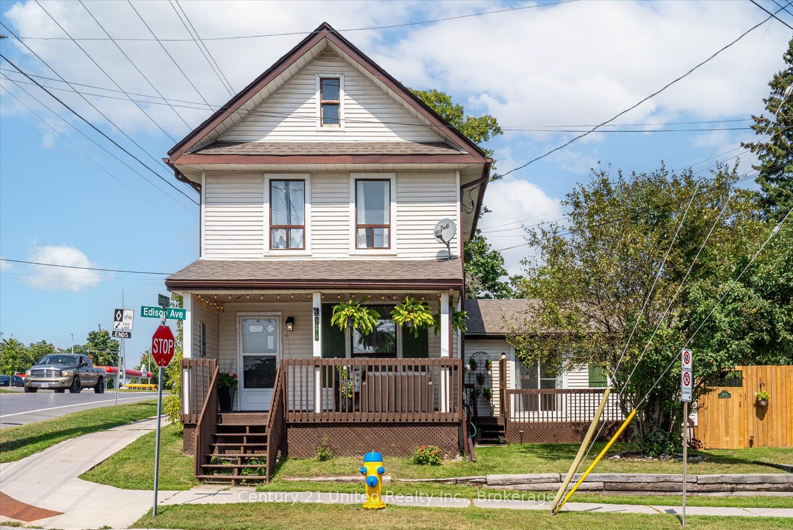 556 Edison Avenue B Property Photo 1
