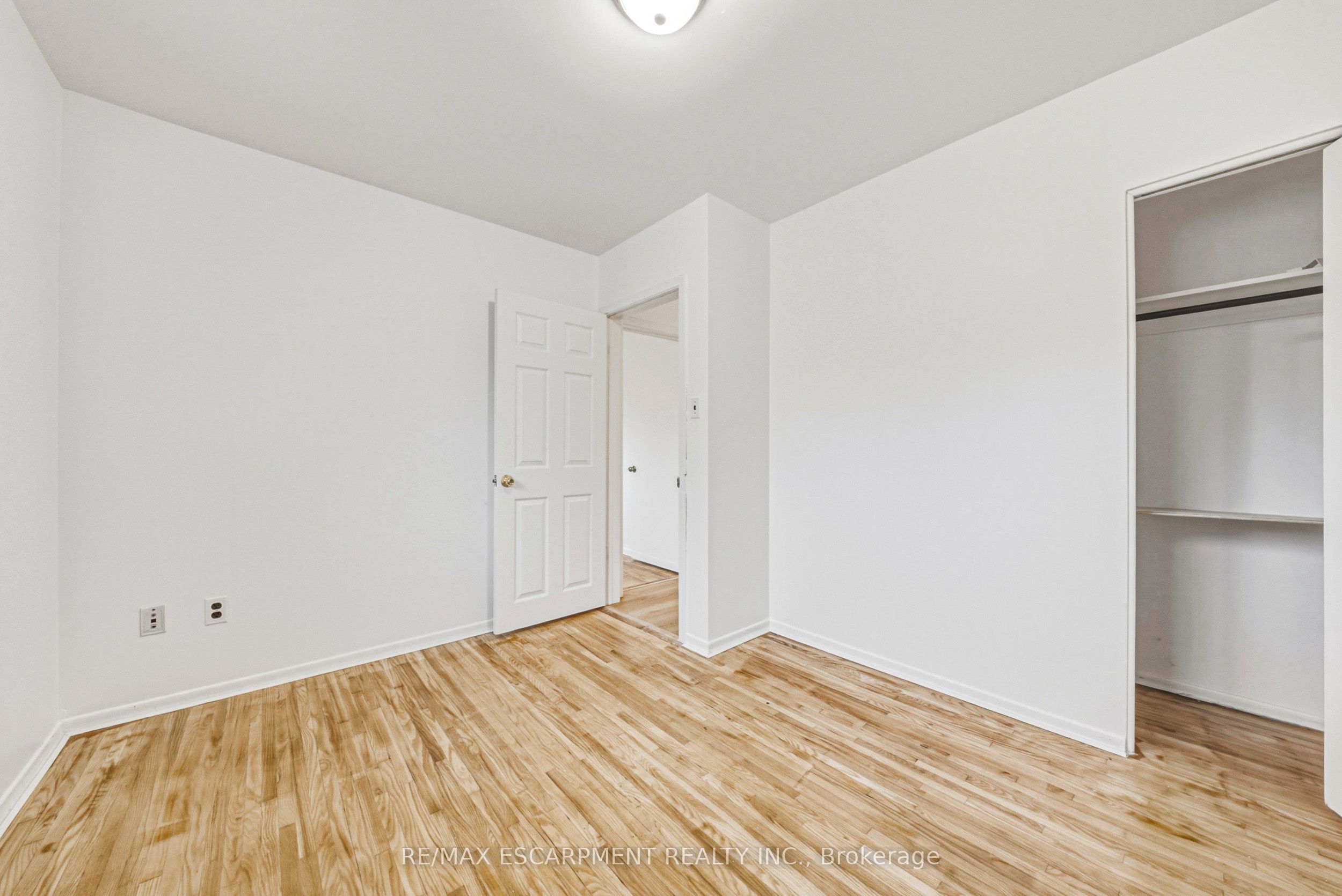 928 Upper Gage Avenue Property Photo 13