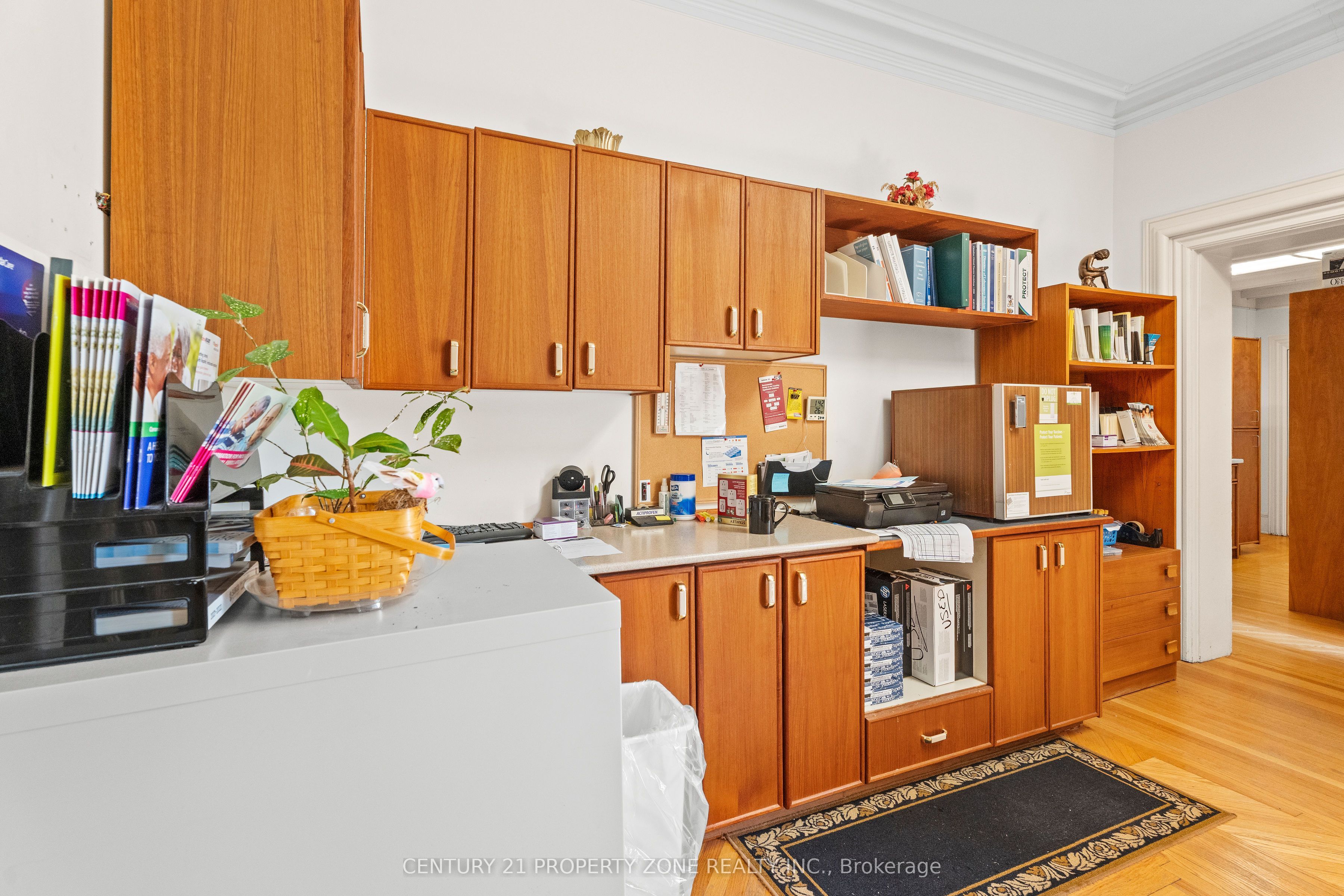 436 Second Street E Property Photo 16