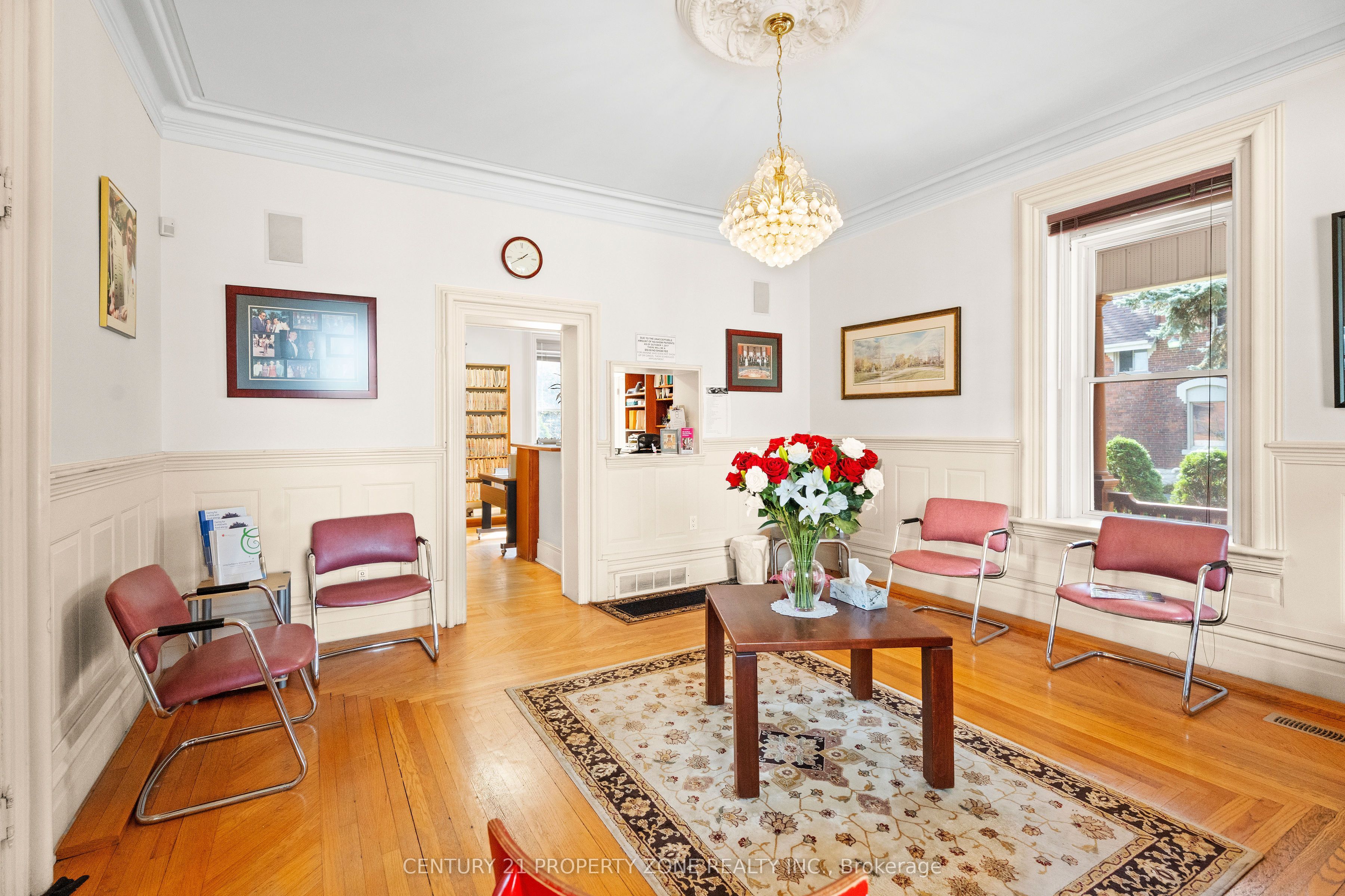 436 Second Street E Property Photo 19