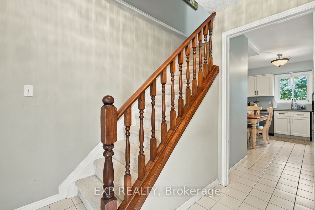 147 Walmer Gardens Property Photo 15
