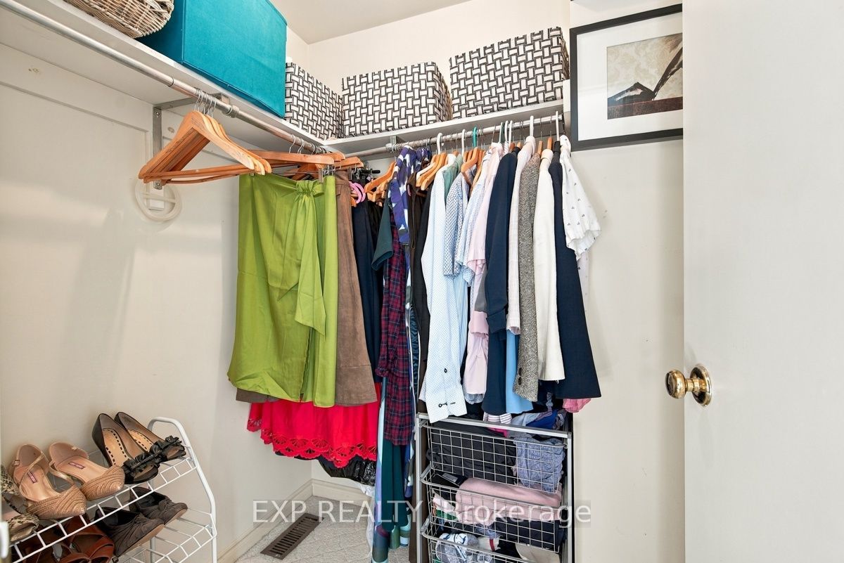 147 Walmer Gardens Property Photo 19