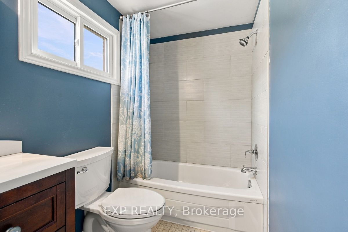 147 Walmer Gardens Property Photo 23