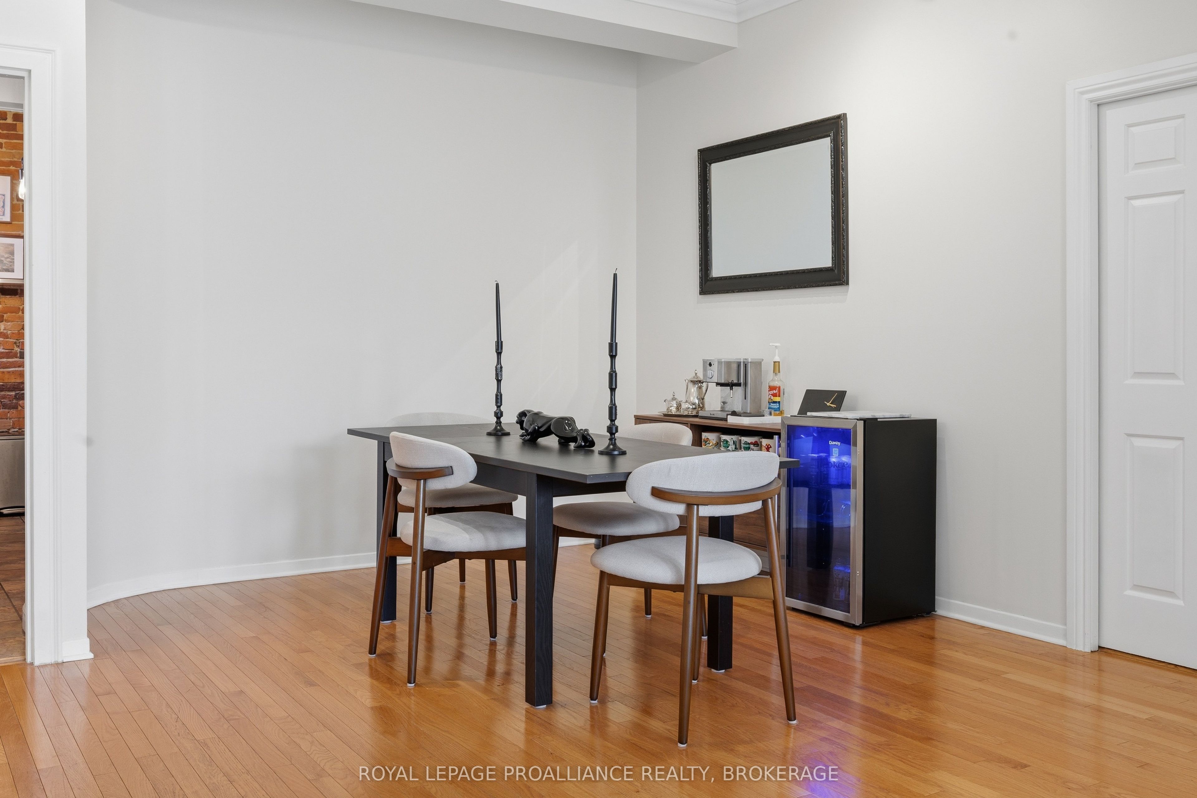 41 William Street 2 Property Photo 8
