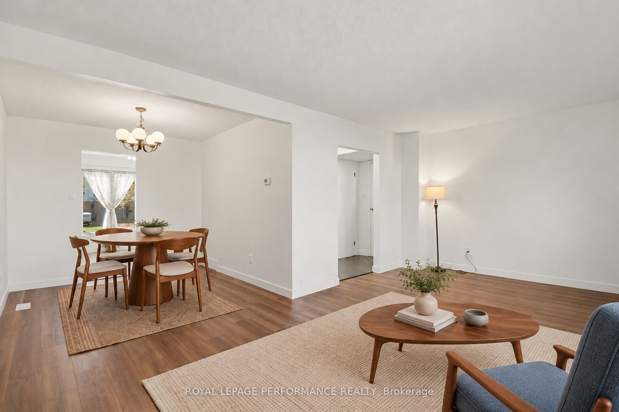 2376 Rondel Street S Property Photo 7