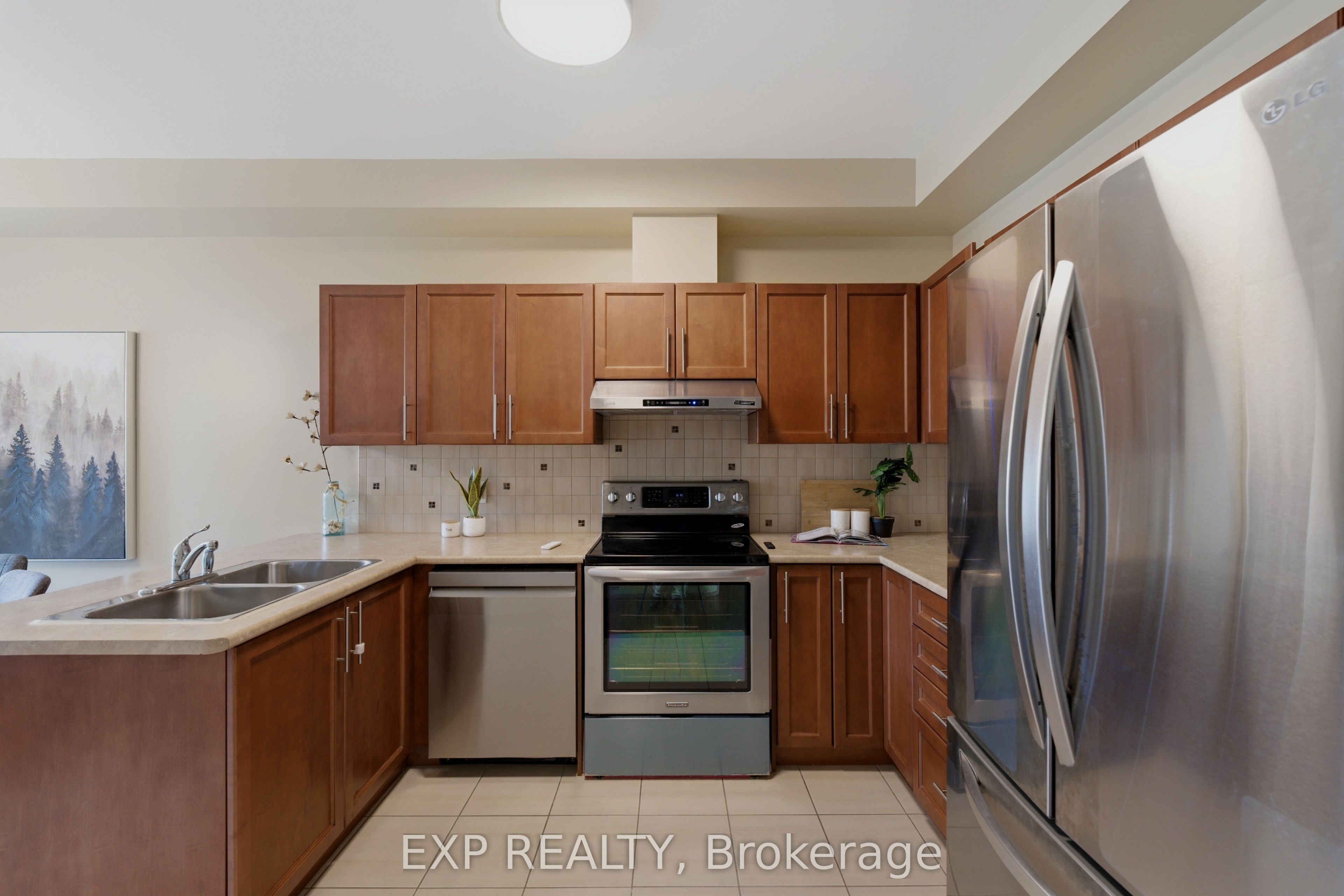 118 Laramie Crescent Property Photo 15