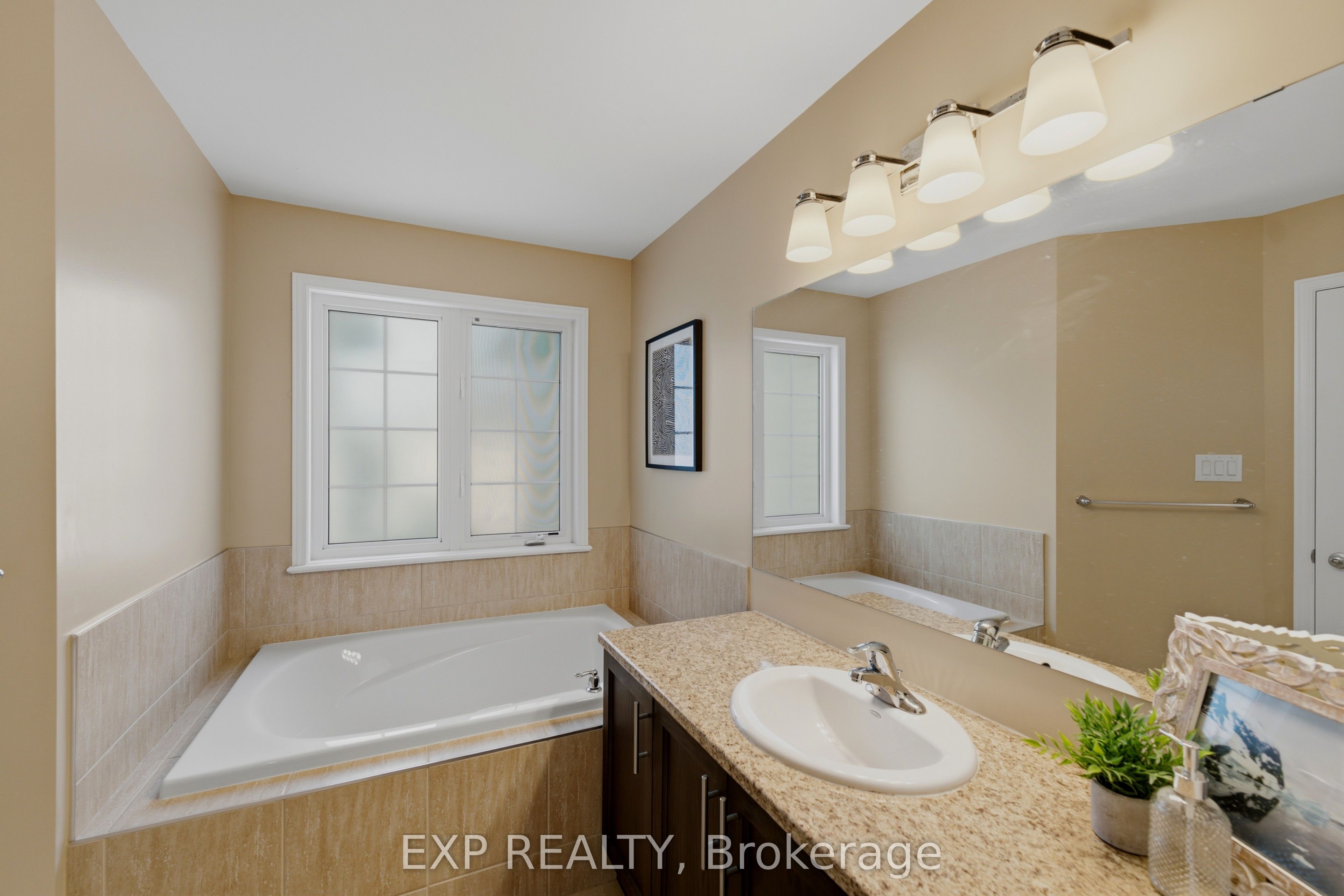 118 Laramie Crescent Property Photo 23