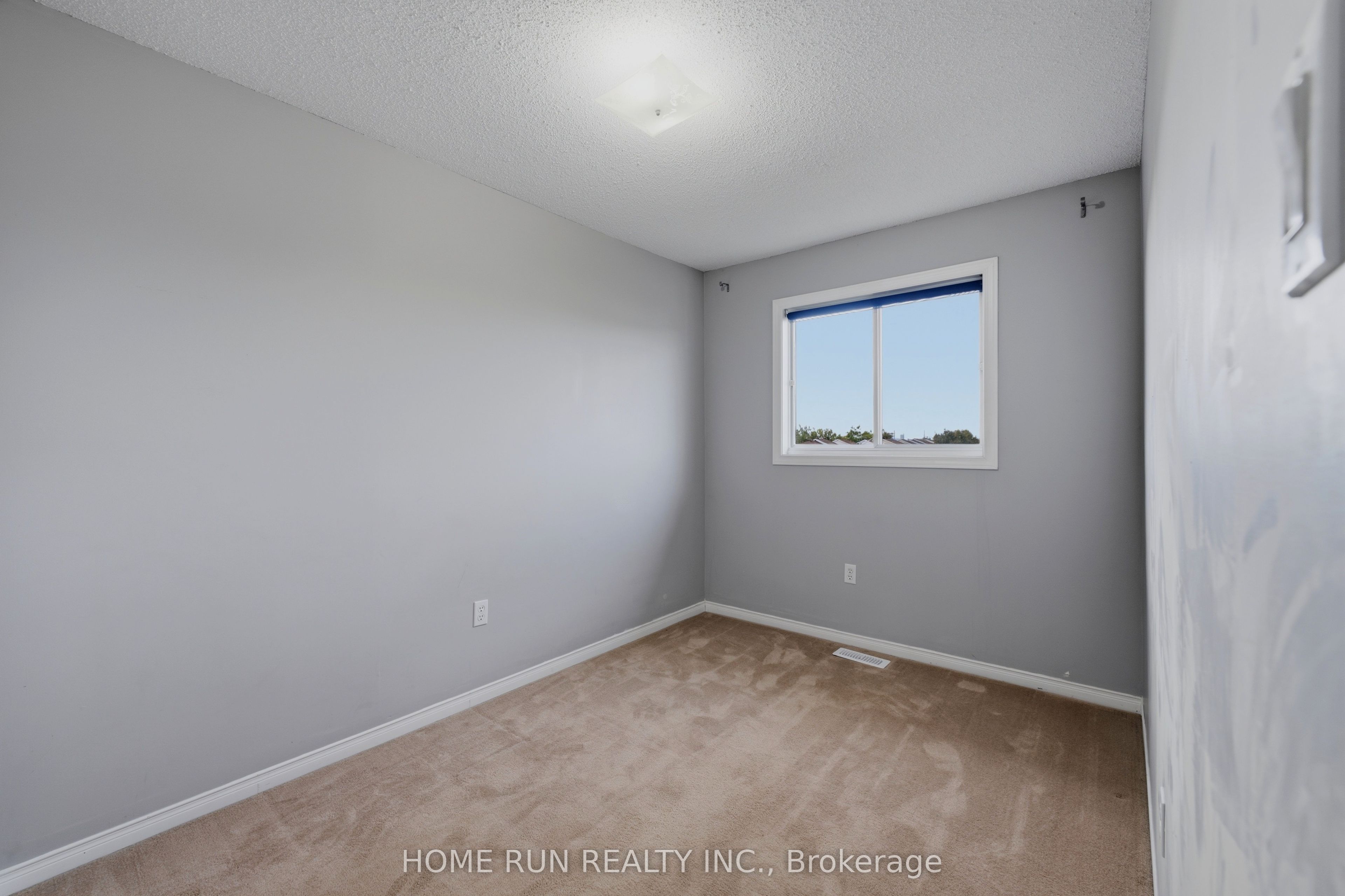 2632 Palings Private Property Photo 29