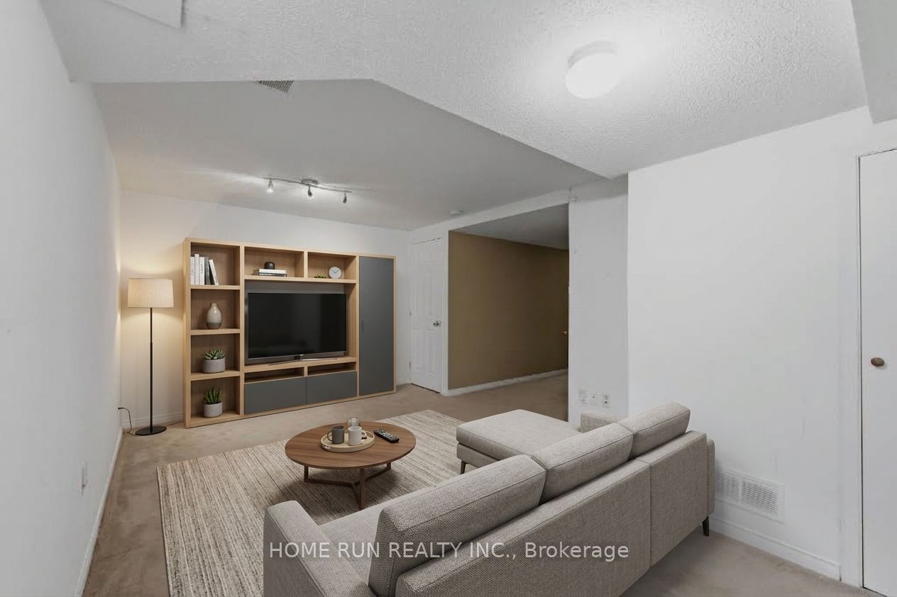 2632 Palings Private Property Photo 41