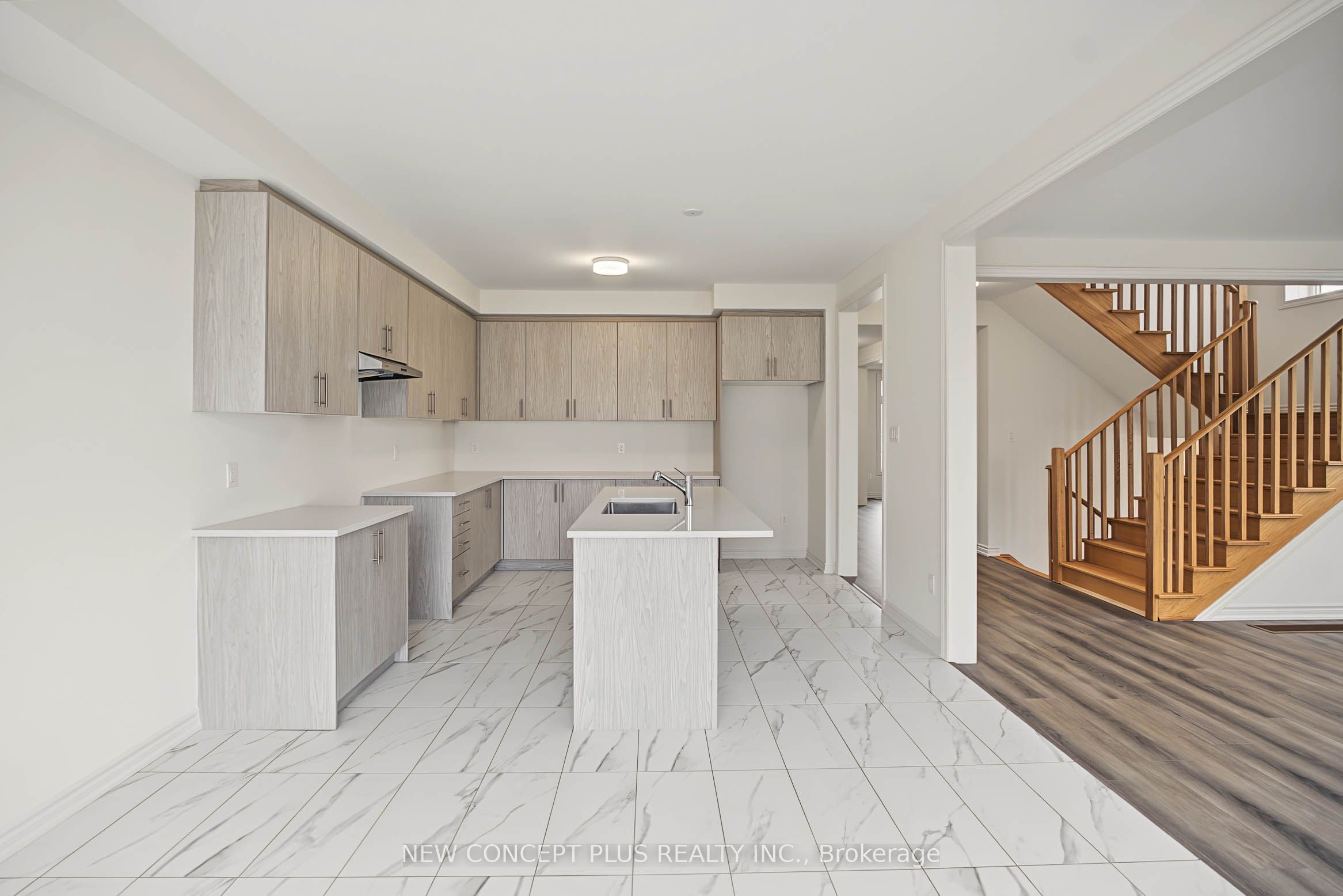 953 Trailsview Avenue Property Photo 11