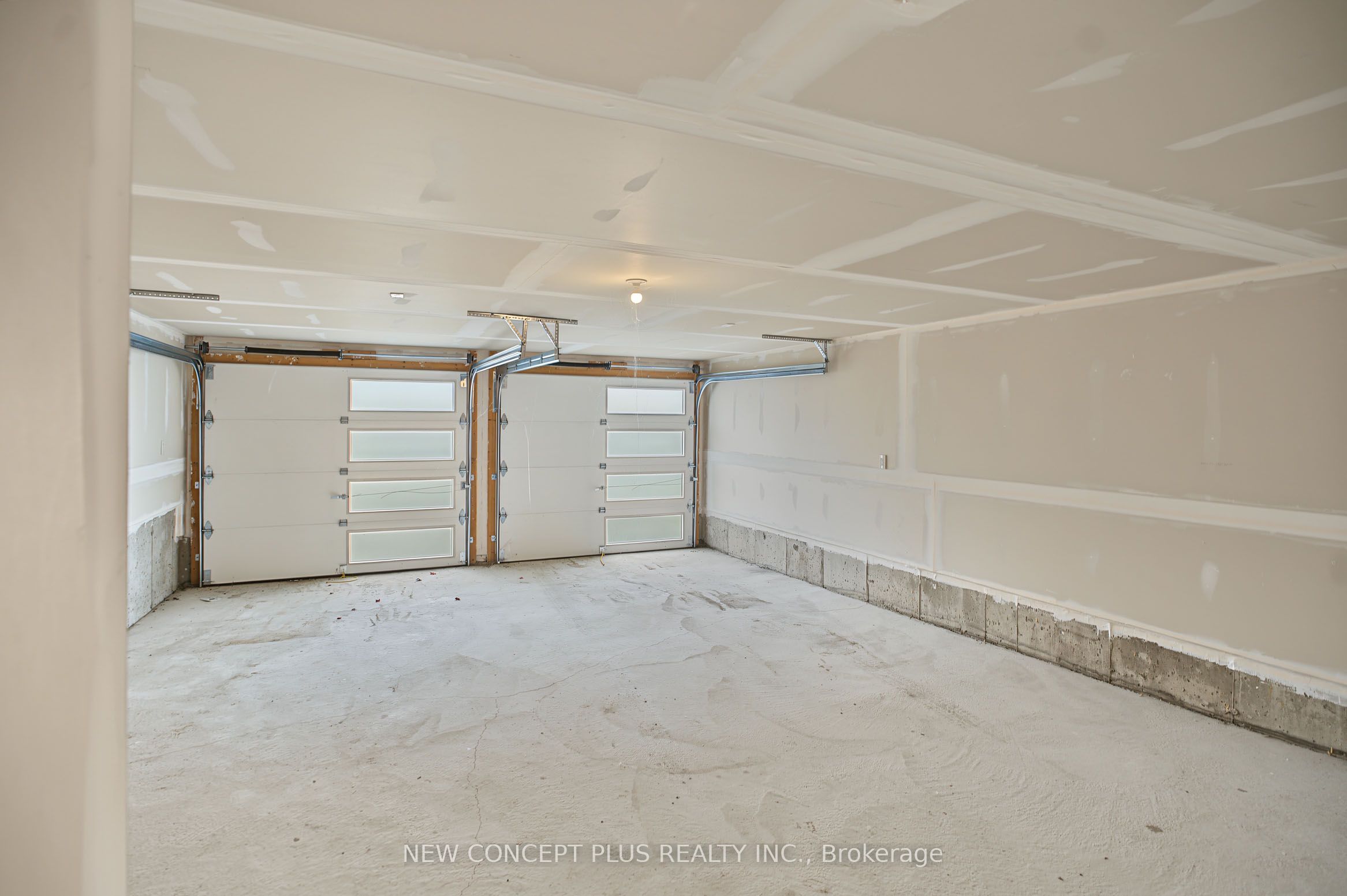 953 Trailsview Avenue Property Photo 31