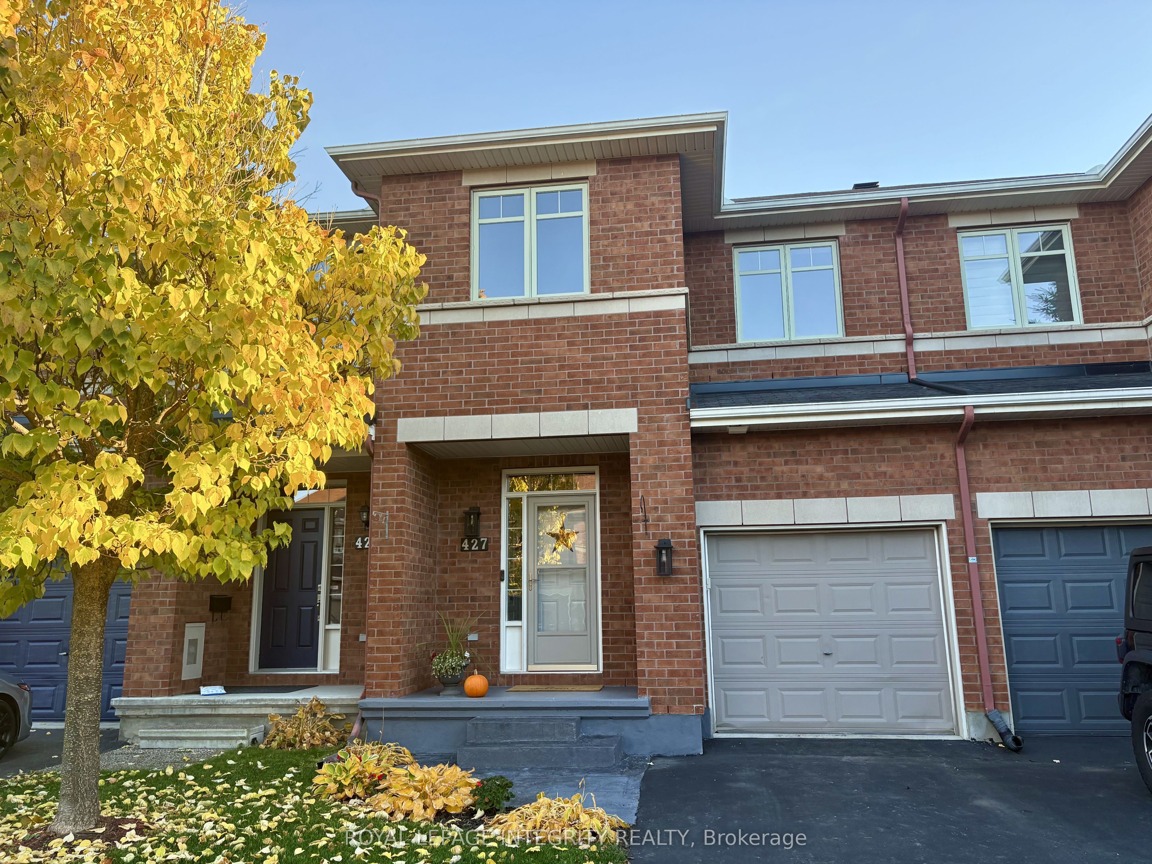 427 Sultan Street Property Photo 1