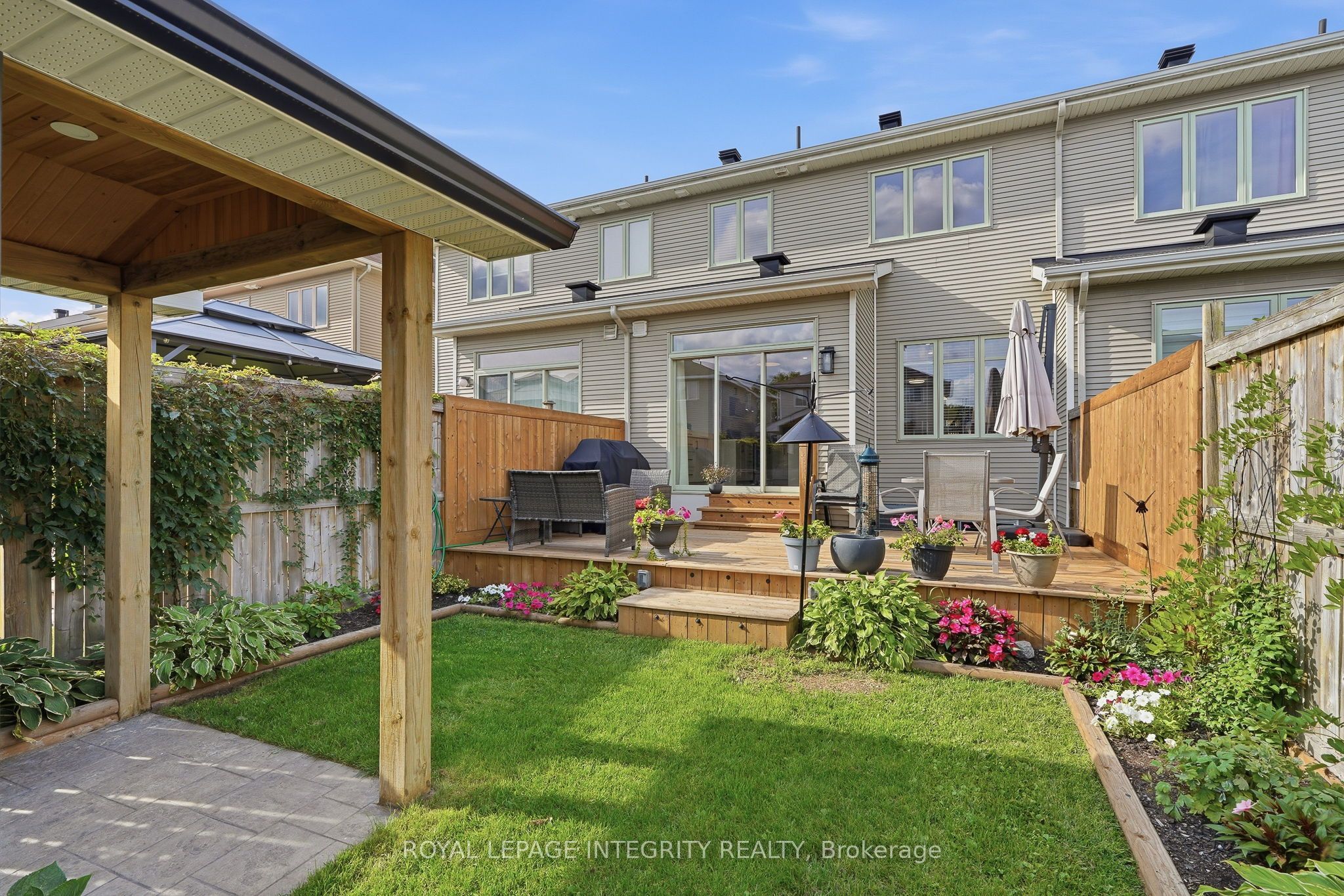 427 Sultan Street Property Photo 33