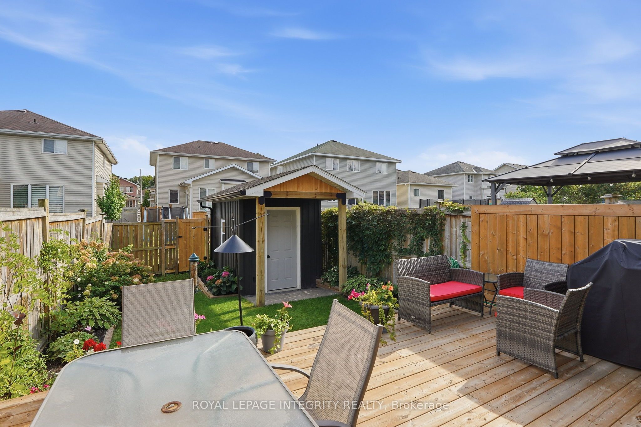 427 Sultan Street Property Photo 37