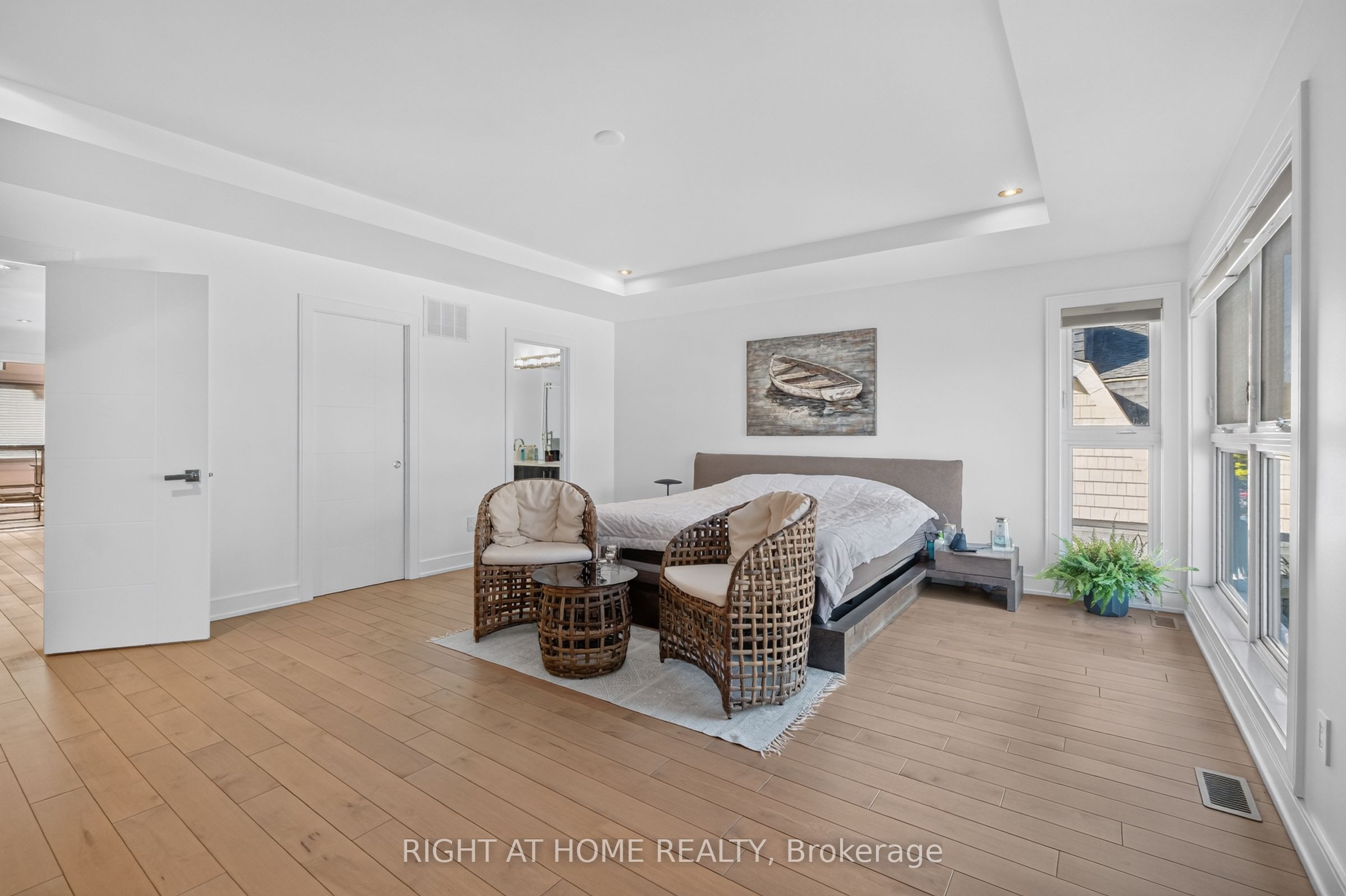 420 Athlone Avenue Property Photo 35