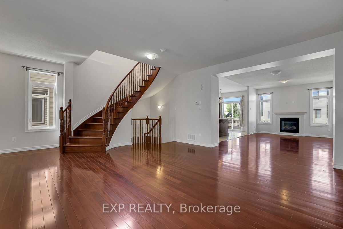 217 Claridge Drive Property Photo 12