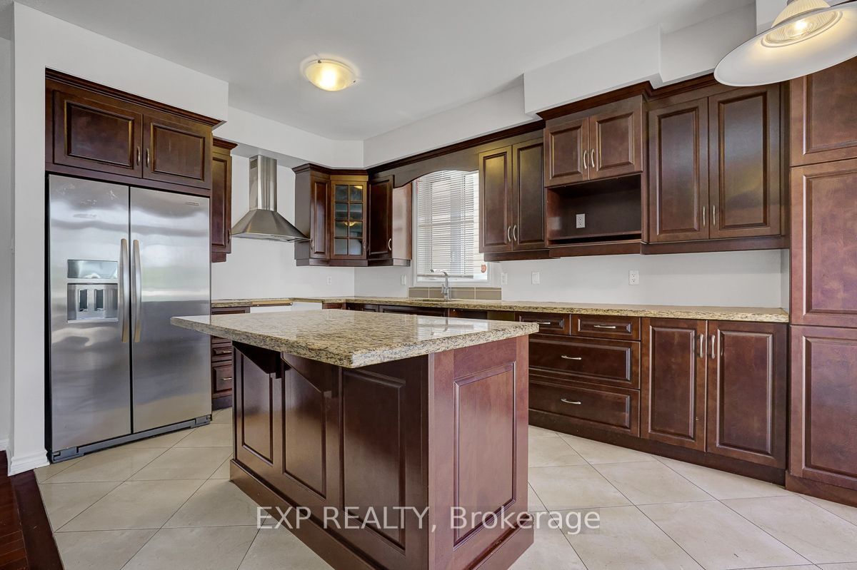 217 Claridge Drive Property Photo 21
