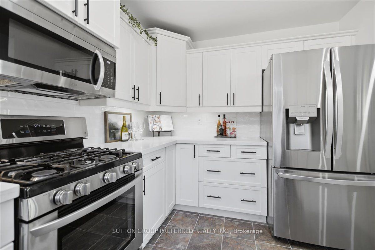 74 Winding Woods Crescent Property Photo 14
