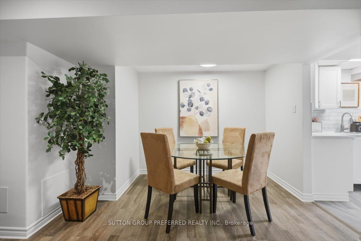 74 Winding Woods Crescent Property Photo 34