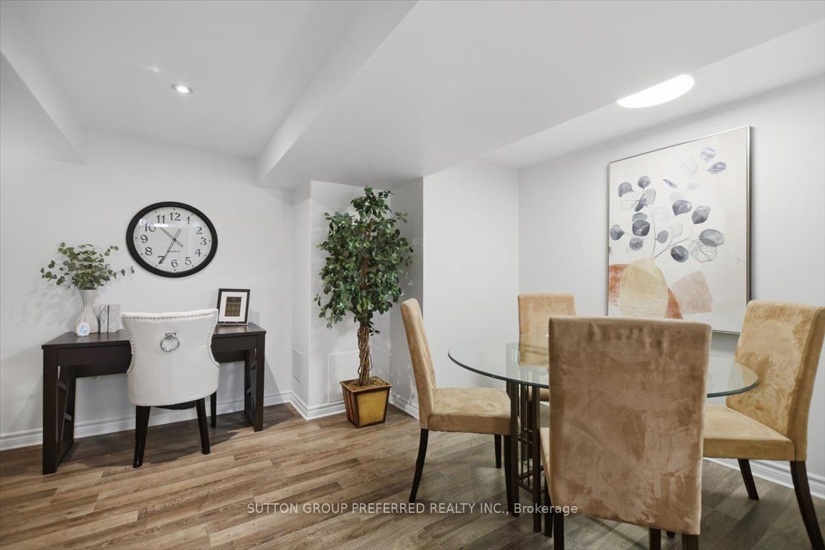 74 Winding Woods Crescent Property Photo 35