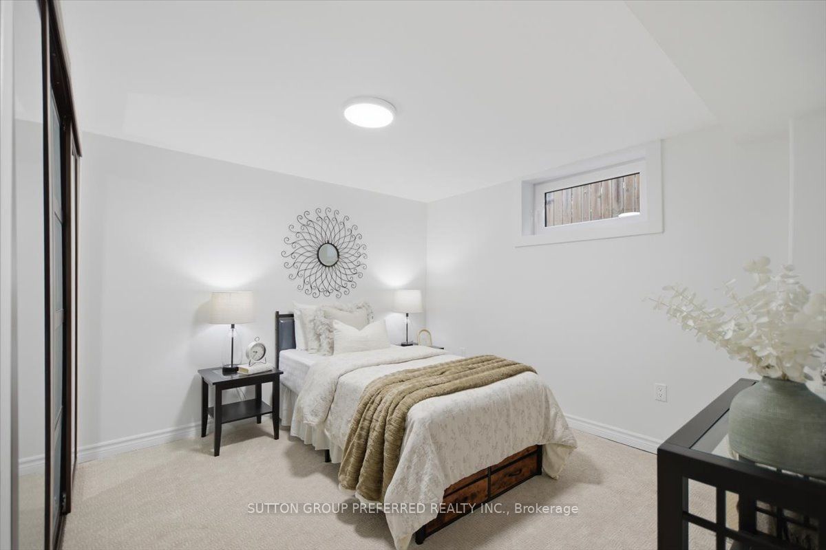 74 Winding Woods Crescent Property Photo 40