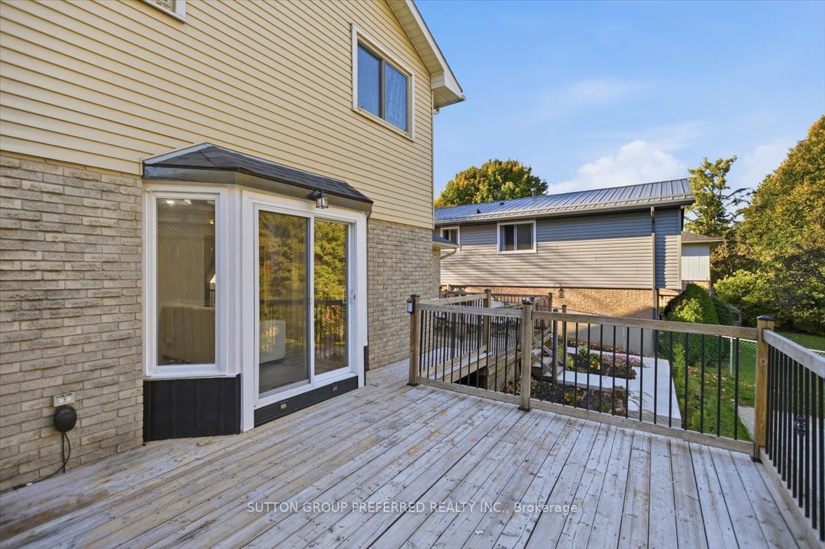 74 Winding Woods Crescent Property Photo 43