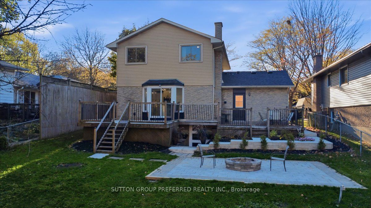 74 Winding Woods Crescent Property Photo 45