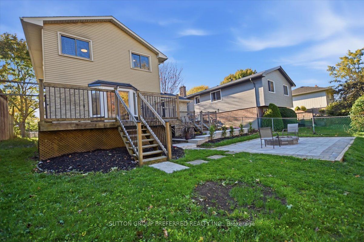 74 Winding Woods Crescent Property Photo 46