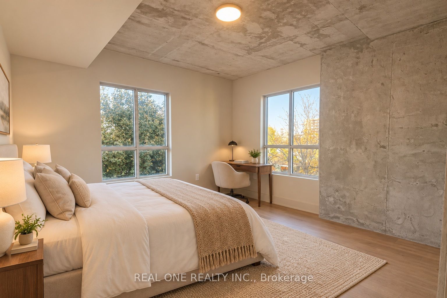 810 King Street W 404 Property Photo 15