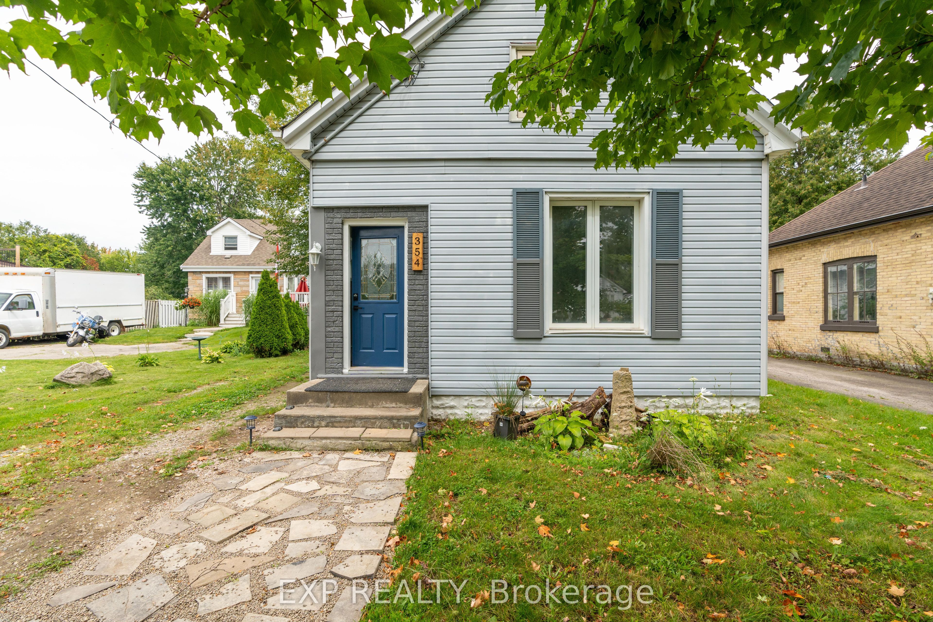 354 Spruce Street Property Photo 6