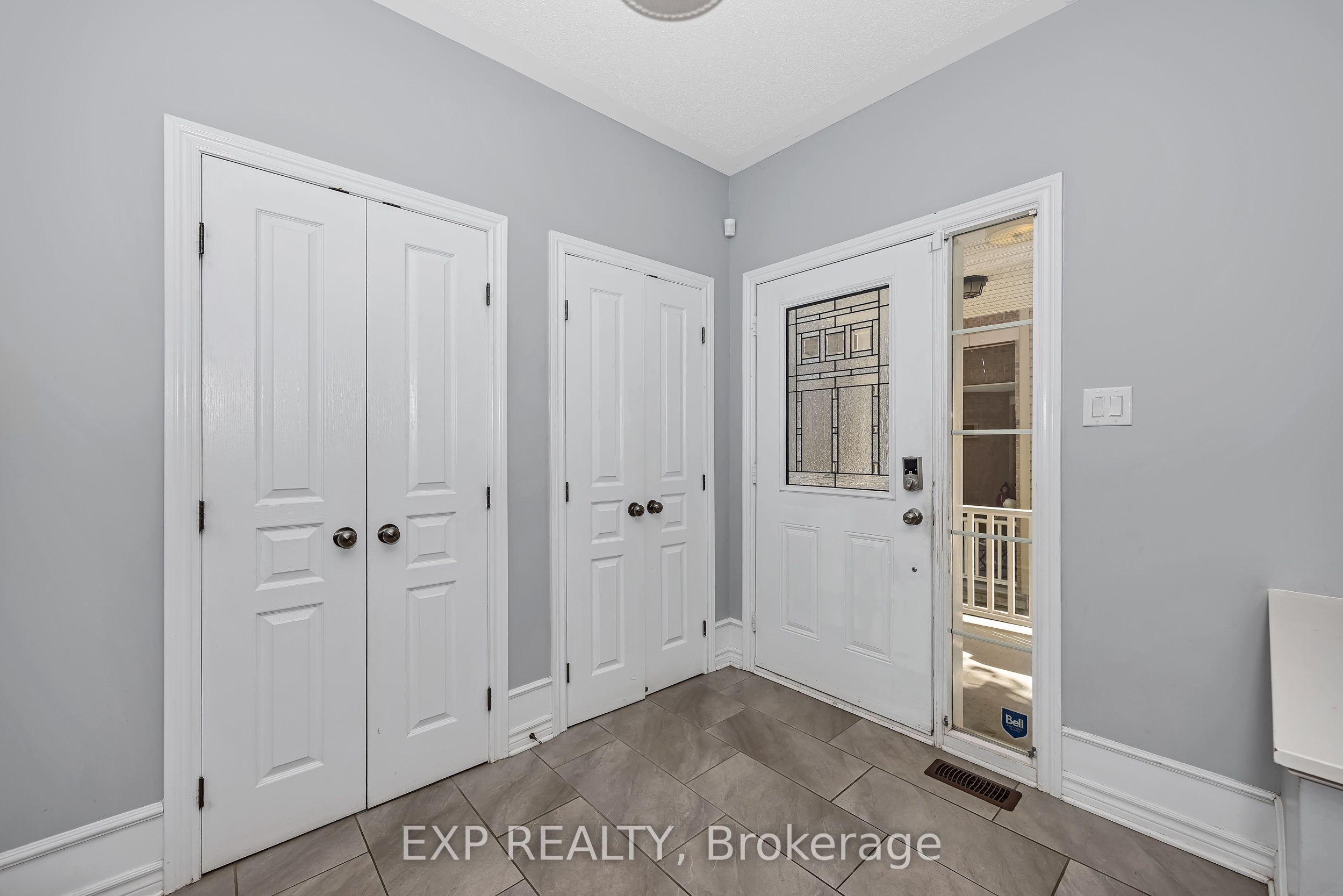 778 Bowercrest Crescent Property Photo 4