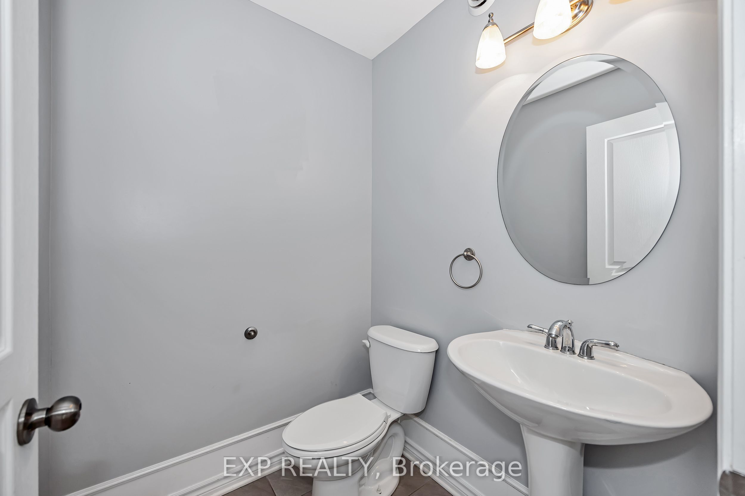 778 Bowercrest Crescent Property Photo 16