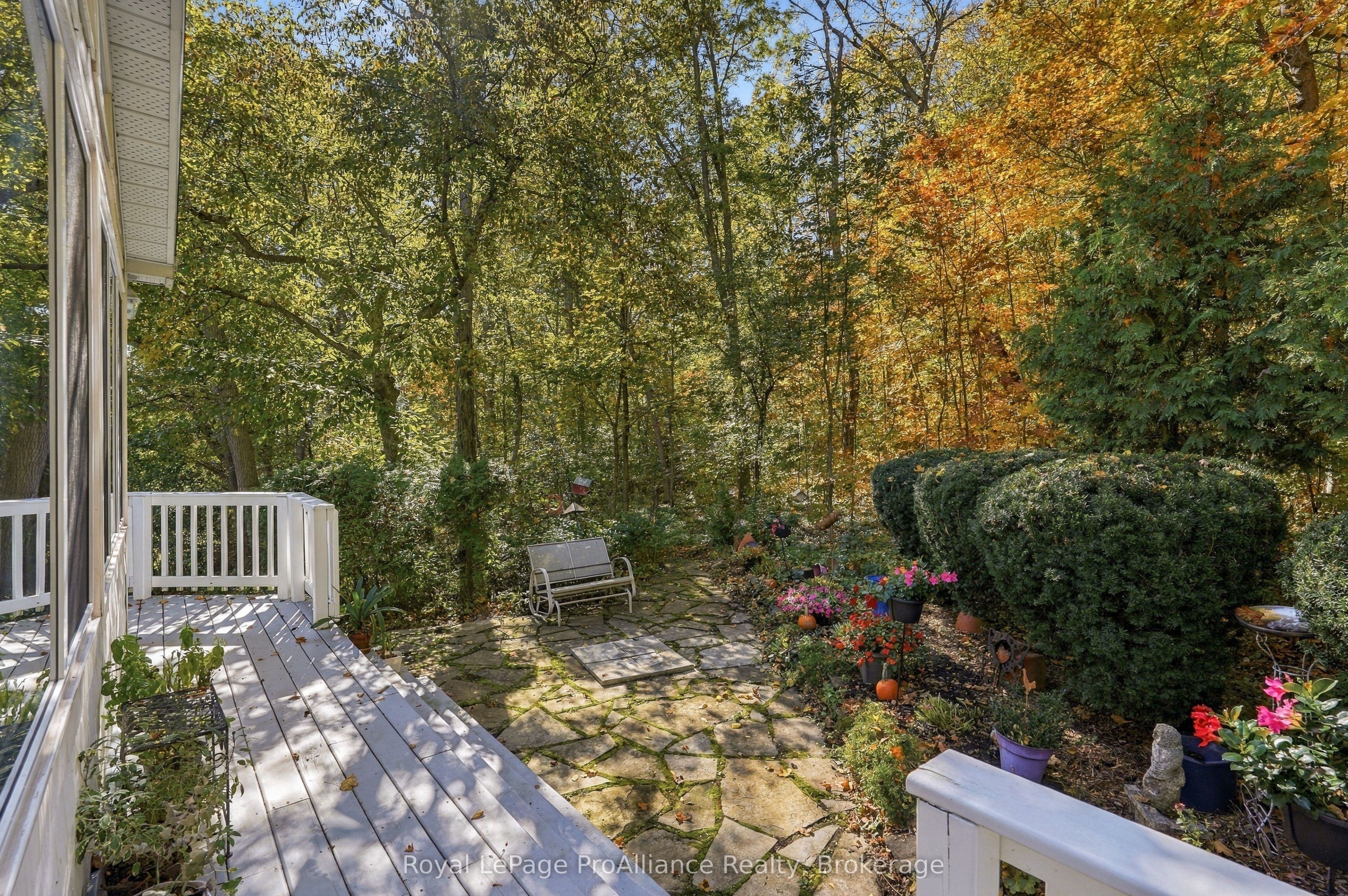 487 Morrison Point Road Property Photo 9