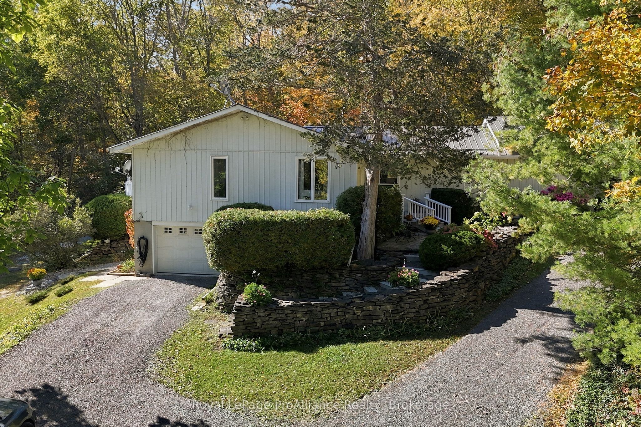 487 Morrison Point Road Property Photo 36