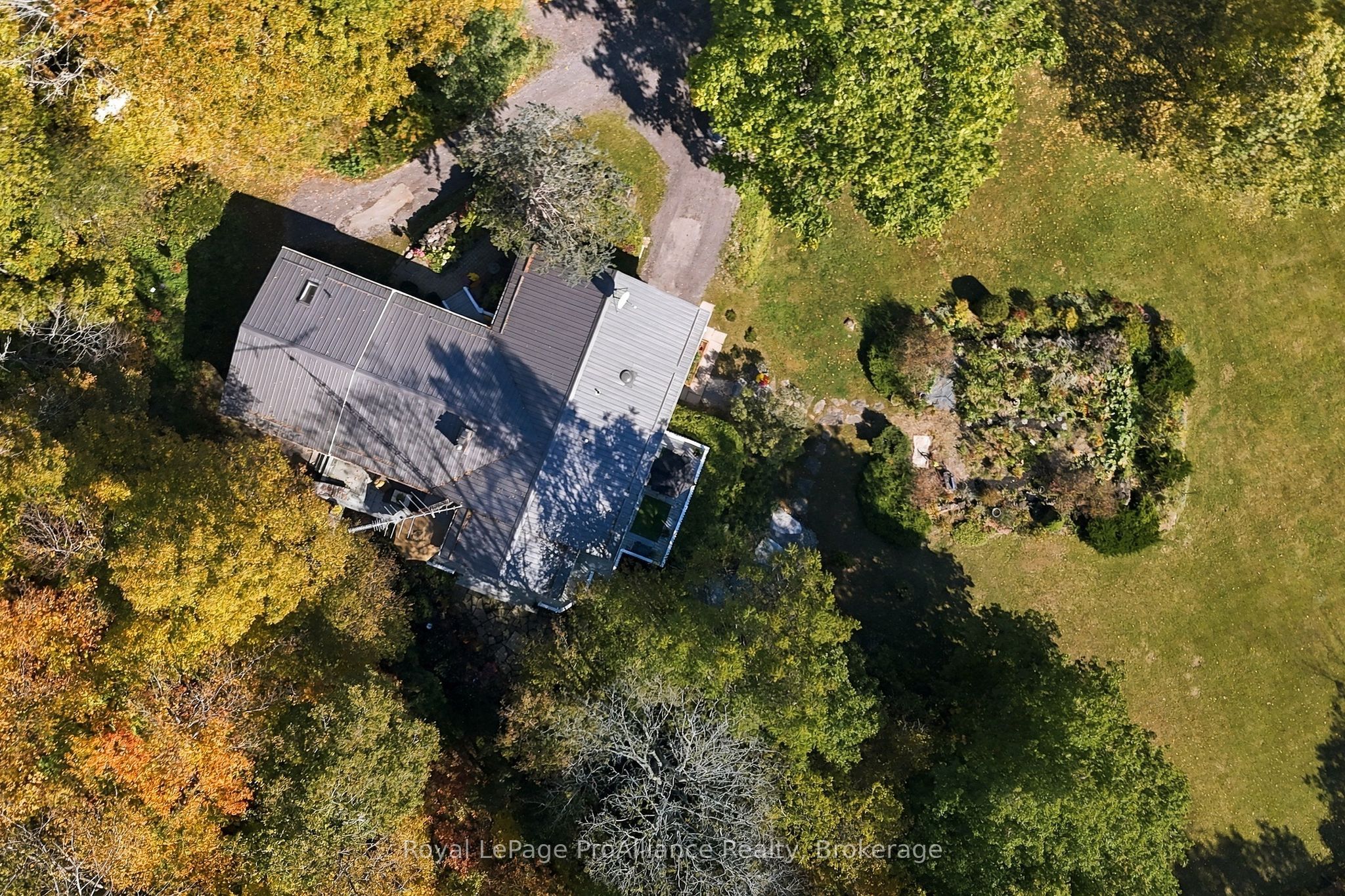 487 Morrison Point Road Property Photo 38
