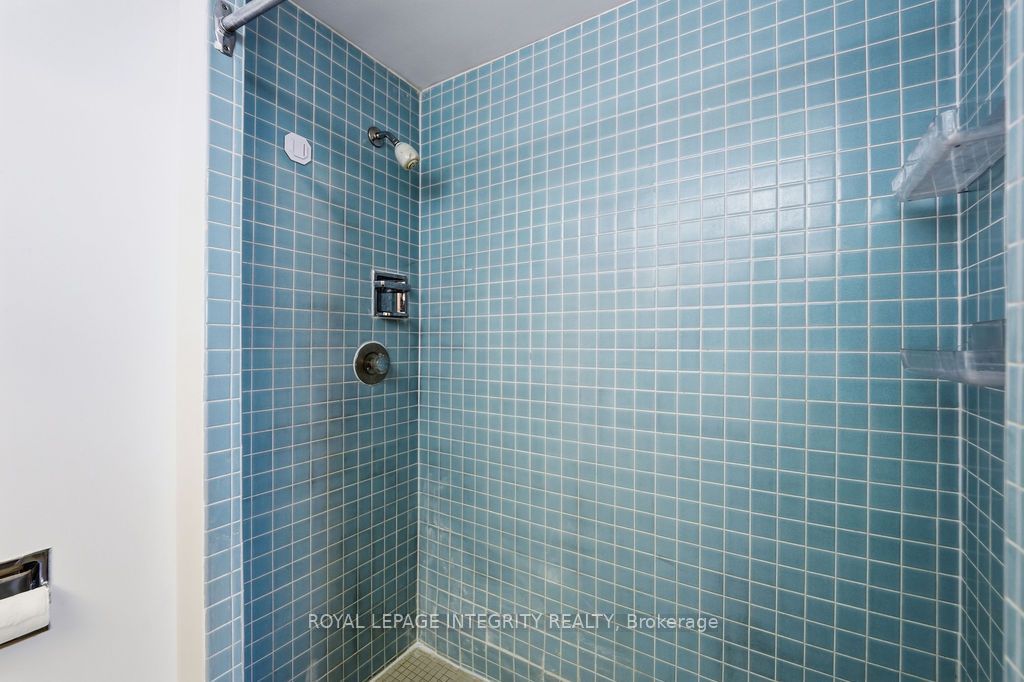 900 Dynes Road 2207 Property Photo 31