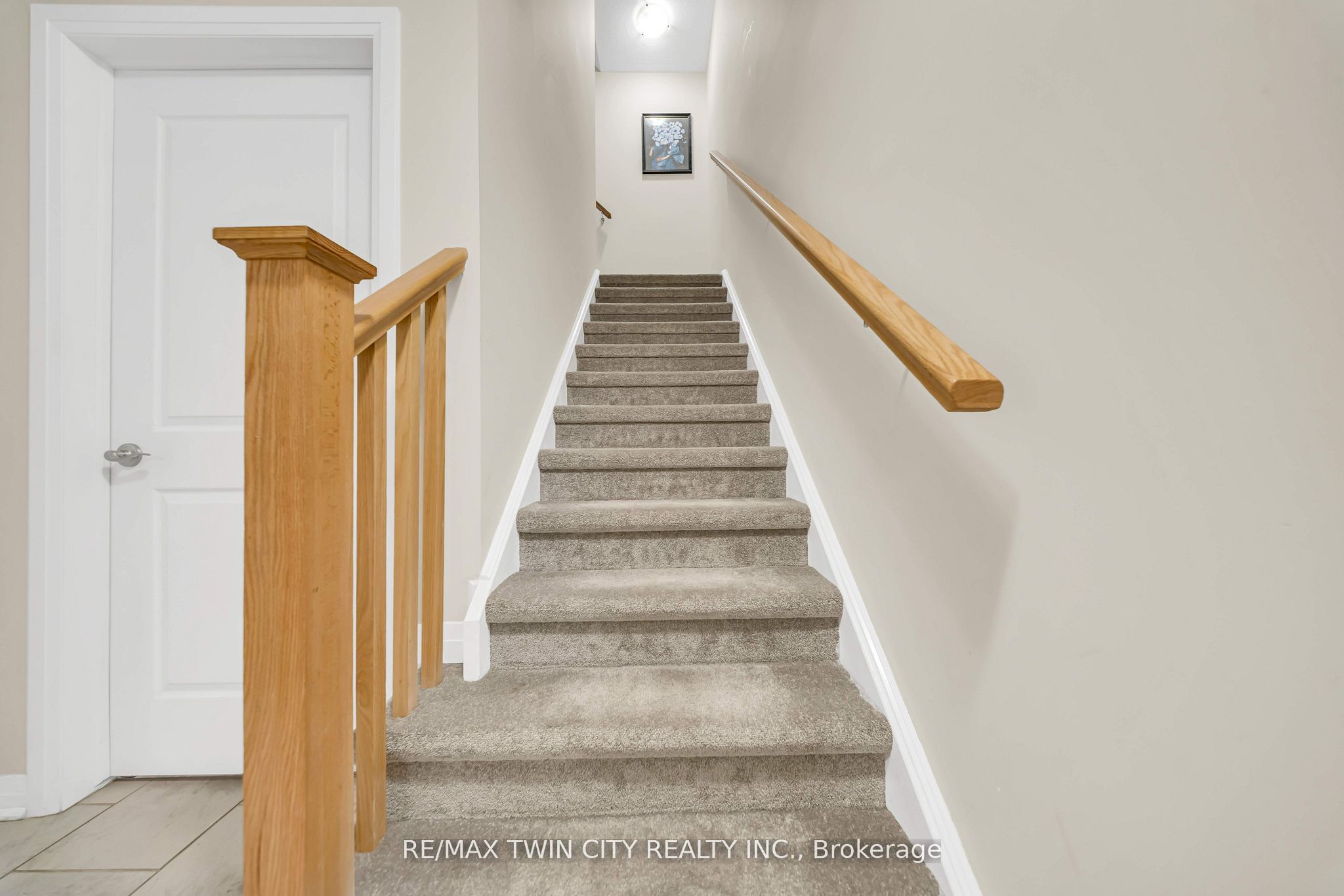 23 Valencia Avenue Property Photo 8